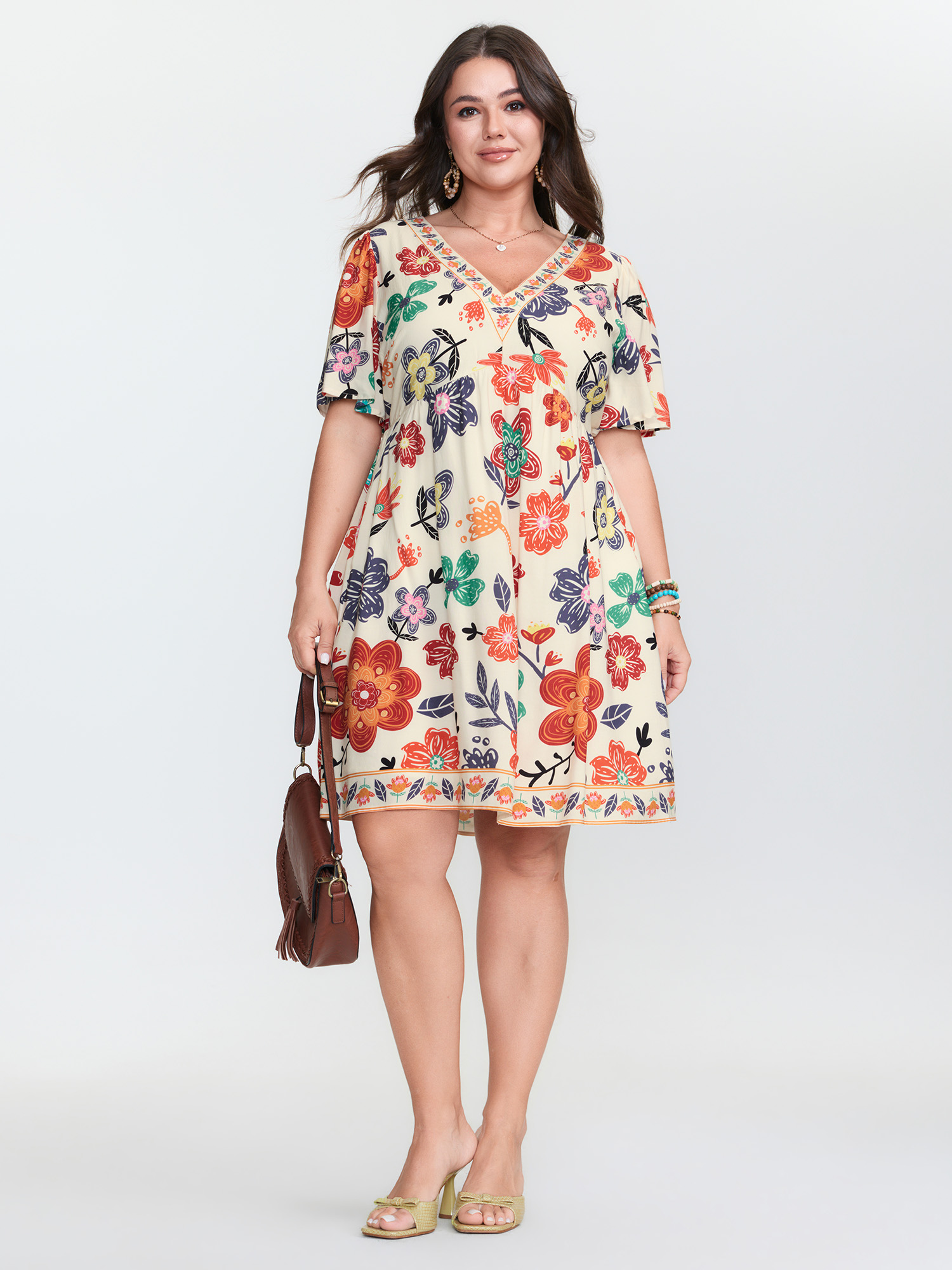 BloomChic Women's Plus Size Colorful Floral Print V-Neck Mini Dress Multicolor Floral Short Vacation 10/M