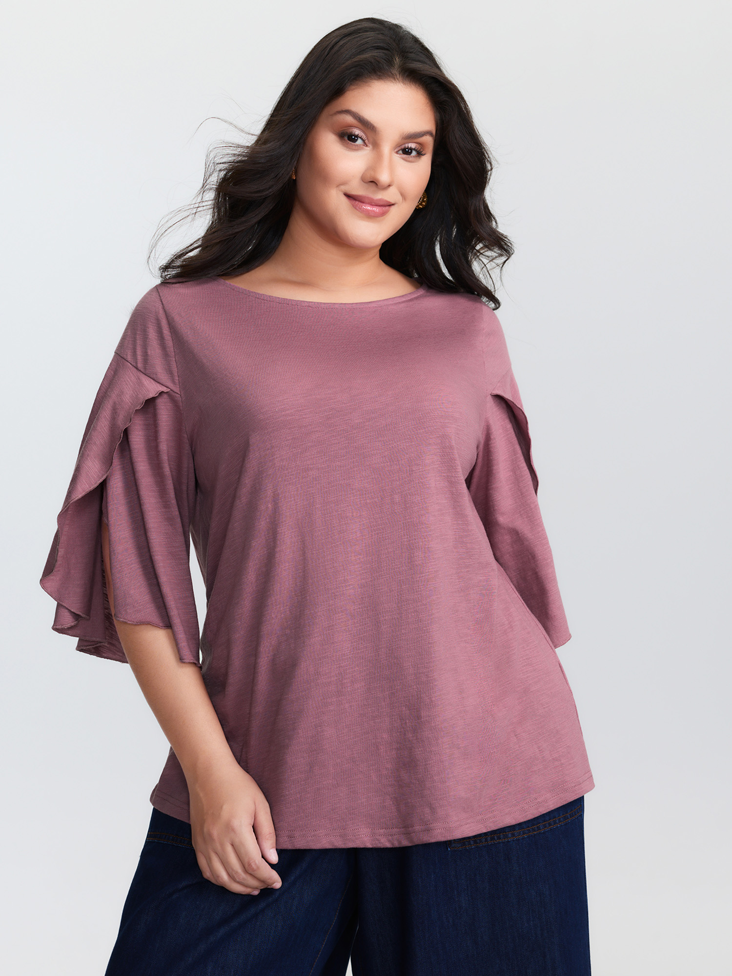BloomChic Women's Plus Size Petal Sleeve Plain Round Neck Knit Top Beanpastepowder 3/4 Sleeve Everyday-Casual 10/M