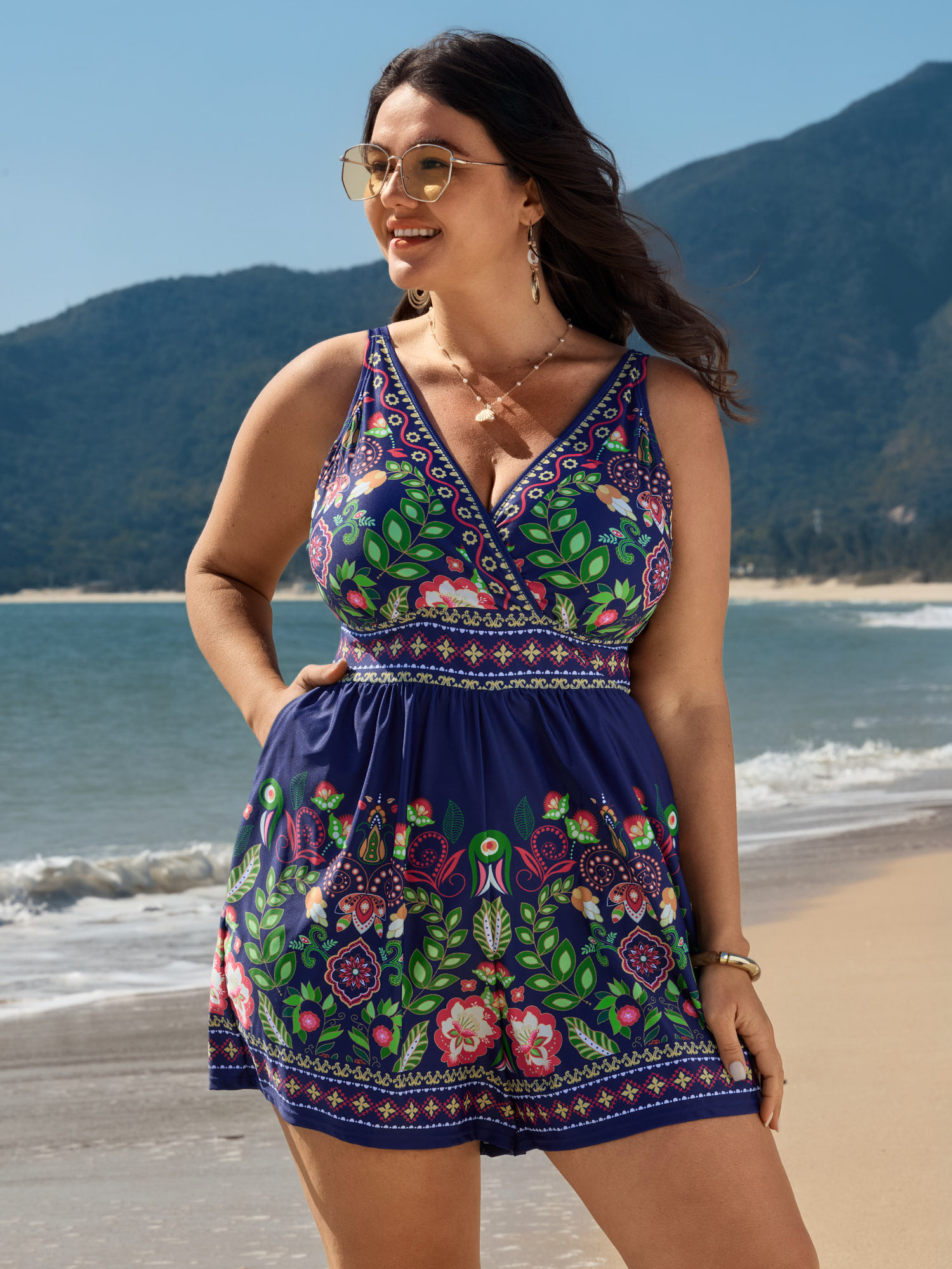 BloomChic Women's Plus Size Tropical Print Pockets One-Piece Swimsuit Aegean Tropical Adaptive-Fit 10/M
