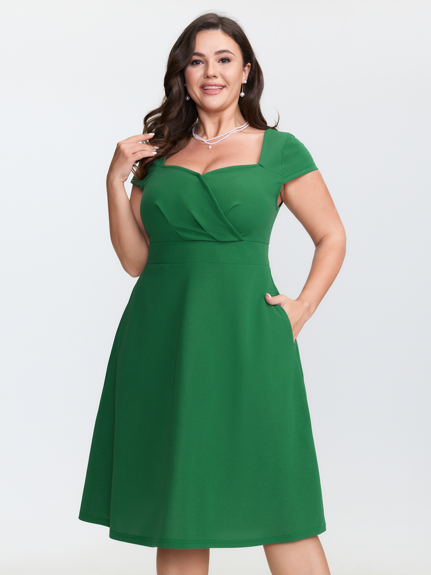 BloomChic Women's Plus Size Retro Twist Front Back-Tie Mini Dress Emerald Non Knee Everyday-Elegant Tie knot 10/M