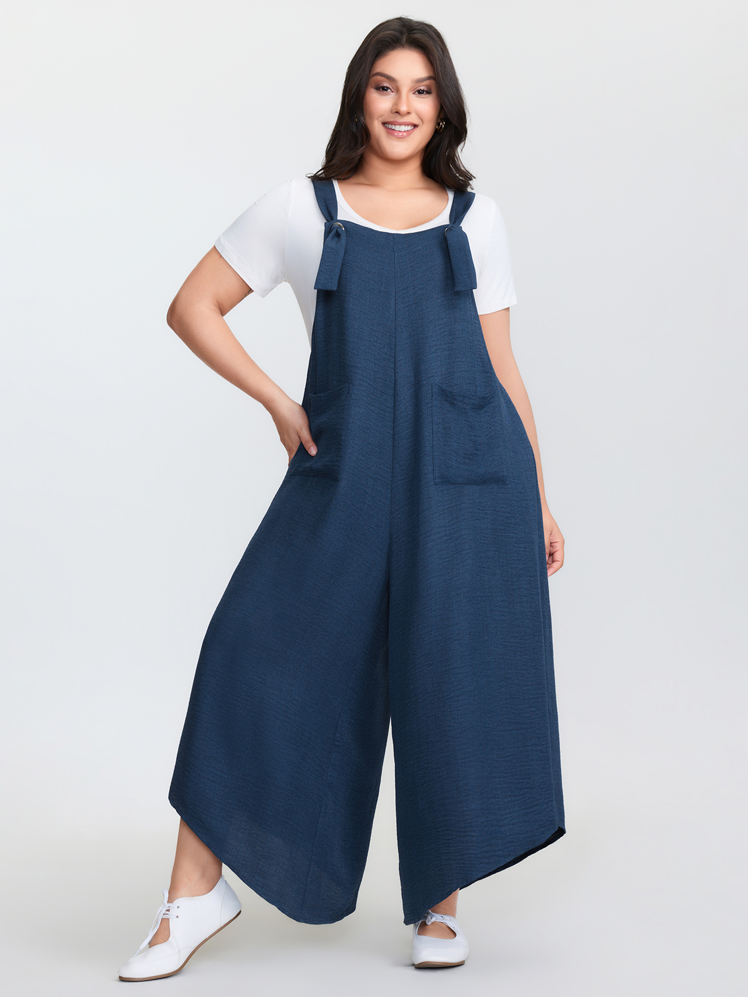 BloomChic Women's Plus Size Adjustable Curvy Hem Pockets Overall Jumpsuit Aegean Everyday-Casual 30/6X
