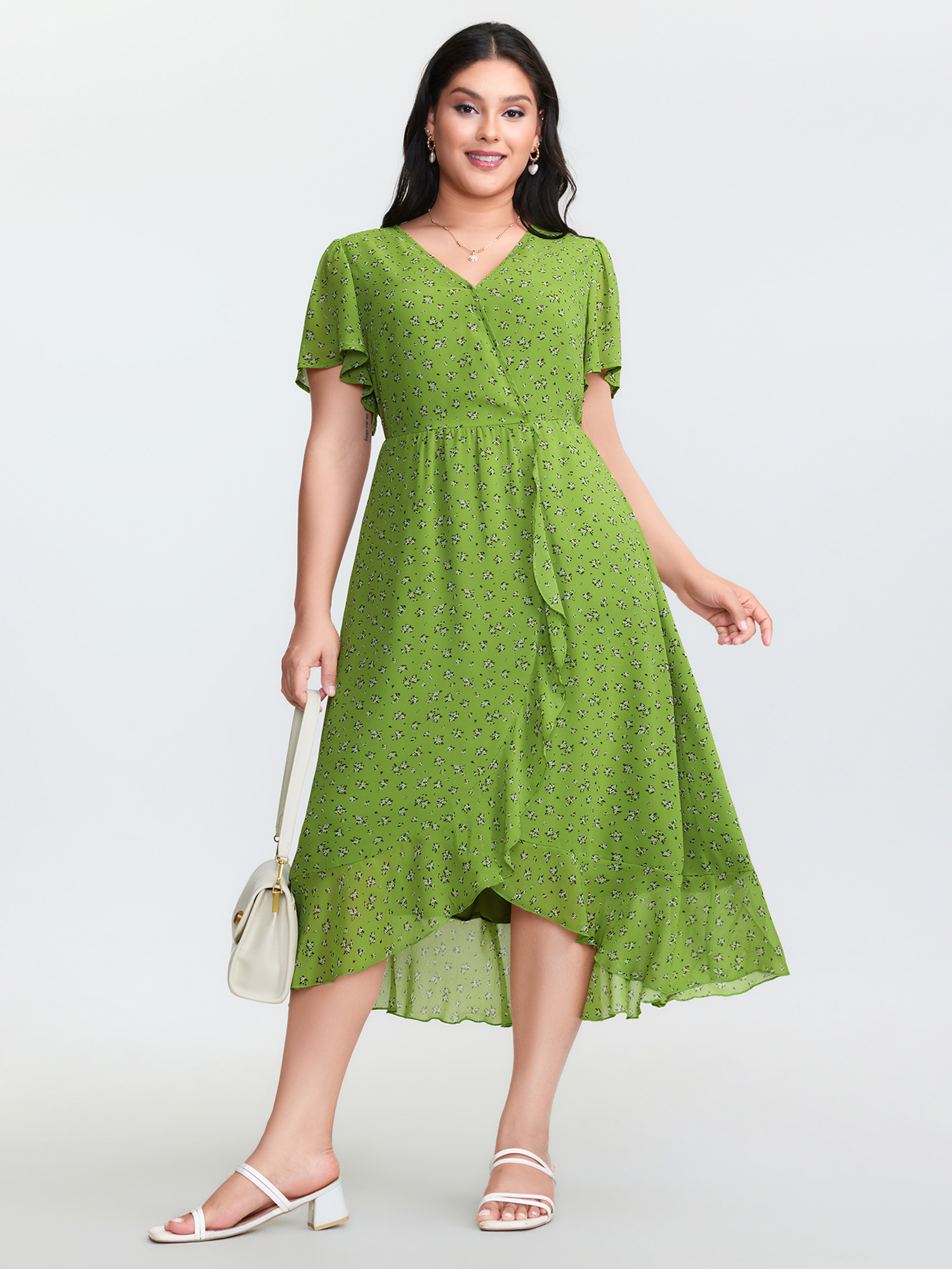 BloomChic Women's Plus Size Floral Print Wrap Neck Ruffled Edge Midi Dress Applegreen Animal Motif Midi Everyday-Elegant Overlapping 22-24/3X