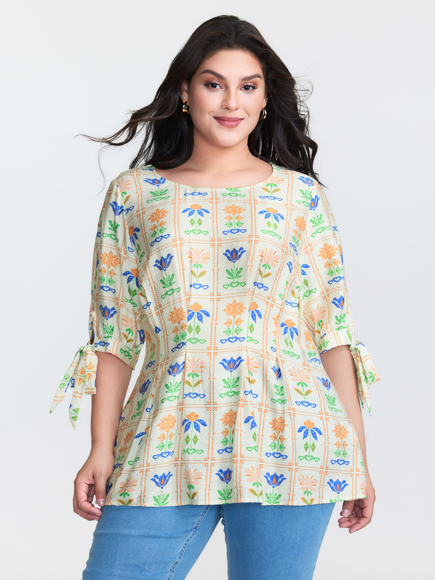BloomChic Women's Plus Size Multi-Color Floral Print Sleeve-Tie Knit Top Multicolor Half Sleeve Everyday-Casual 10/M