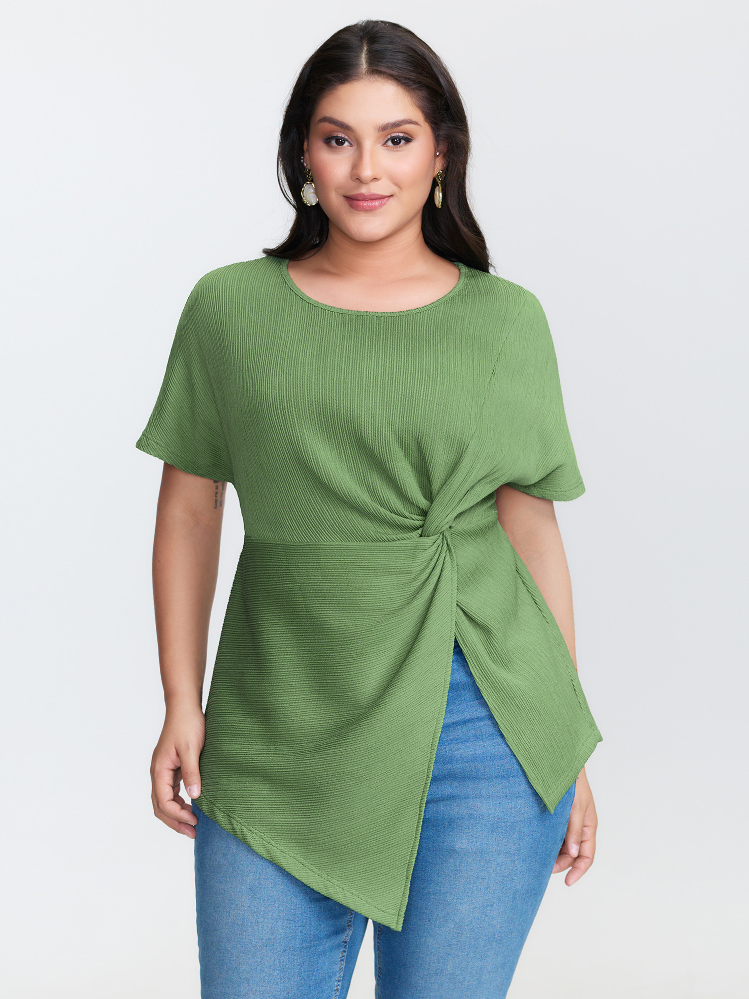 BloomChic Women's Plus Size Knotted Side Waist Slit T-Shirt Jade Green Everyday-Elegant Short sleeve 10/M