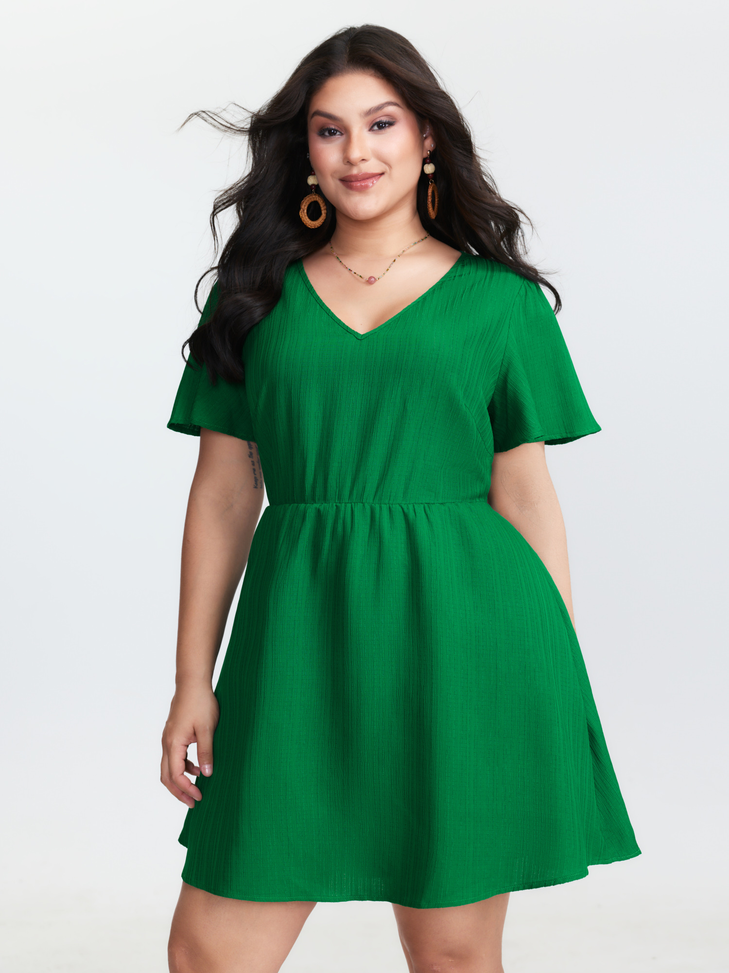 BloomChic Women's Plus Size V-Neck Plain Built-in Bottoms Mini Dress Truegreen Non Tunic Vacation Tie knot 22-24/3X