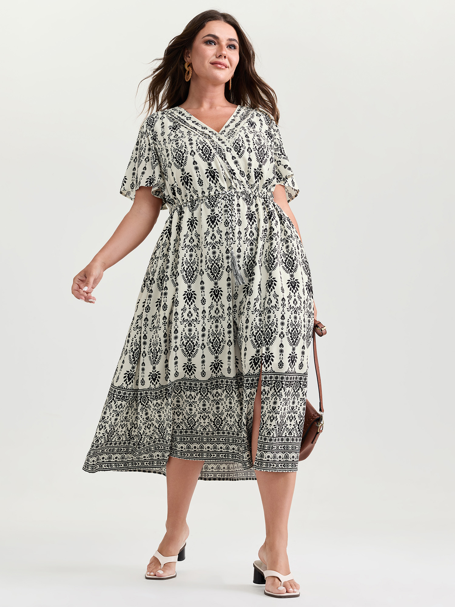 BloomChic Women's Plus Size Boho Print Toothpick Pleat Slit Midi Dress WhiteSmoke Bohemian print Midi Vacation Overlapping 22-24/3X