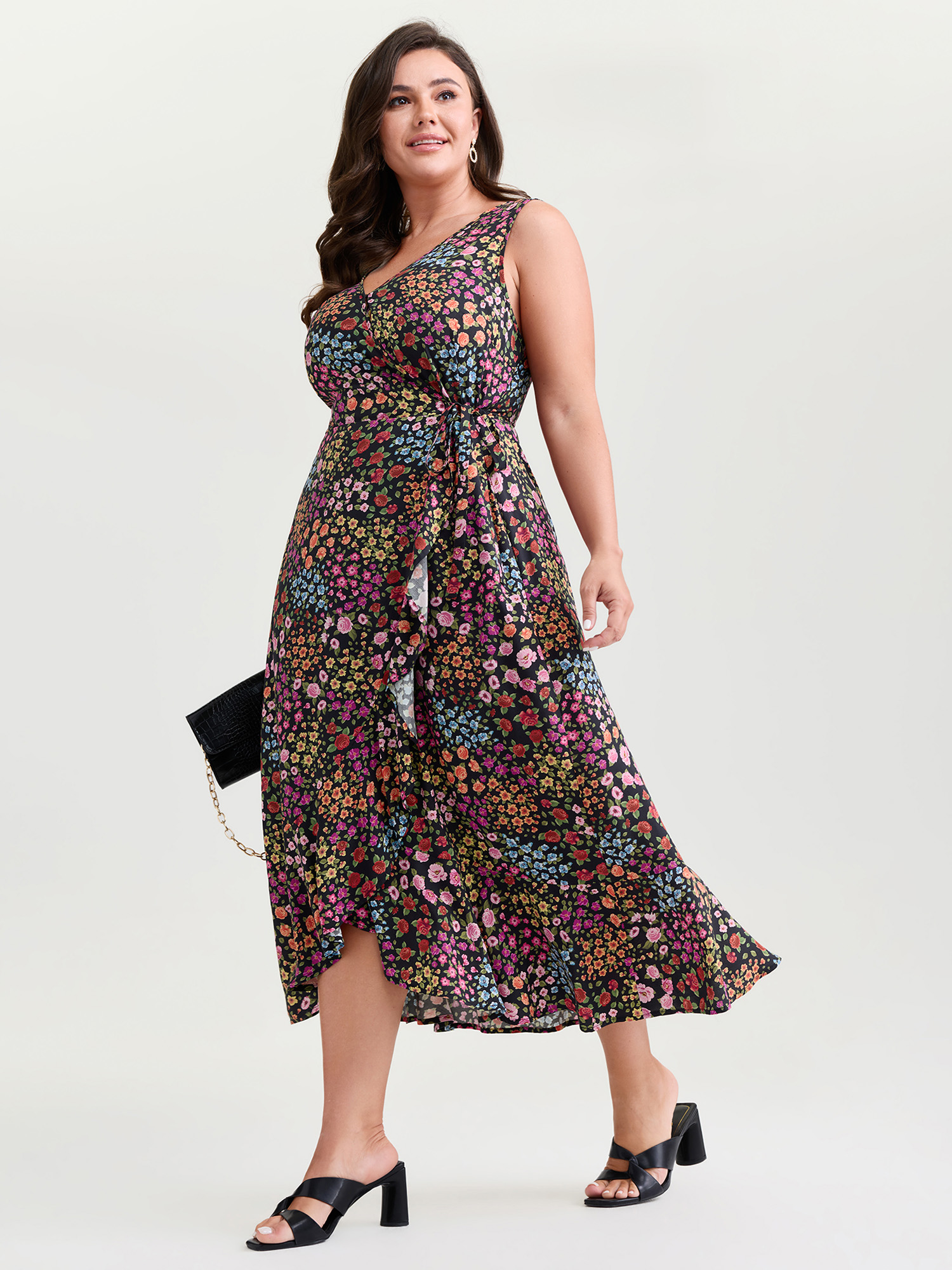 BloomChic Women's Plus Size Floral Print Wrap Side-Tie Midi Dress Black Ditsy Floral Midi Everyday-Elegant Overlapping 10/M