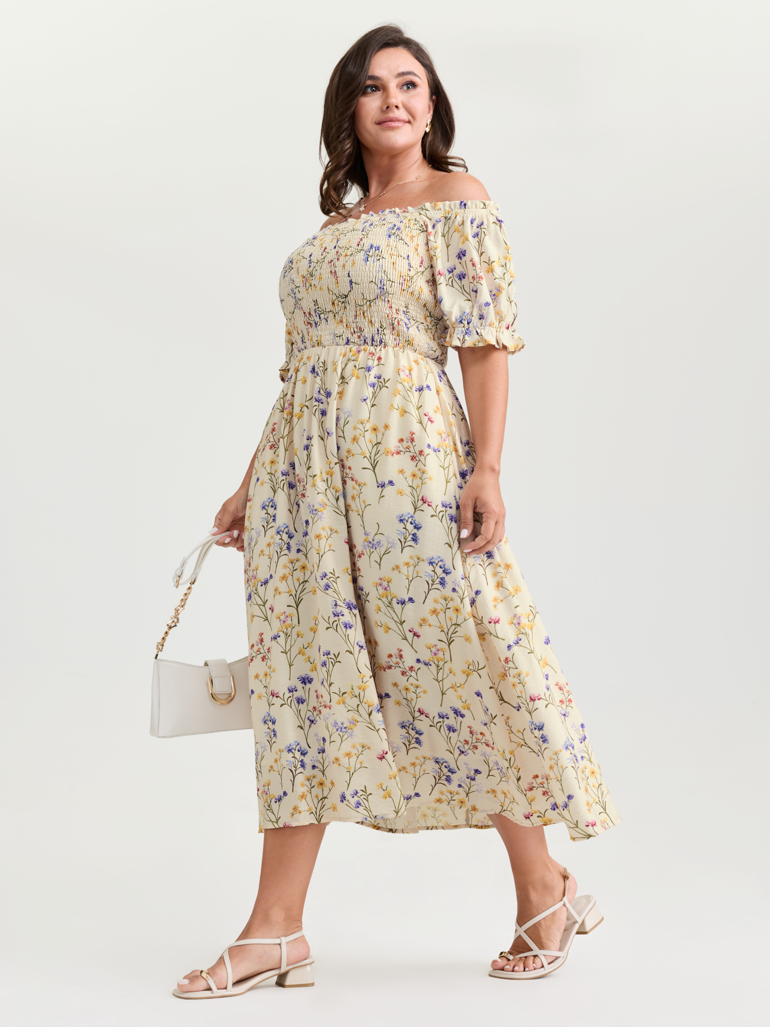 BloomChic Women's Plus Size Vanilla Print Shirred Off-Shoulder Midi Dress Beige Ditsy Floral Midi Everyday-Elegant Shirred 10/M