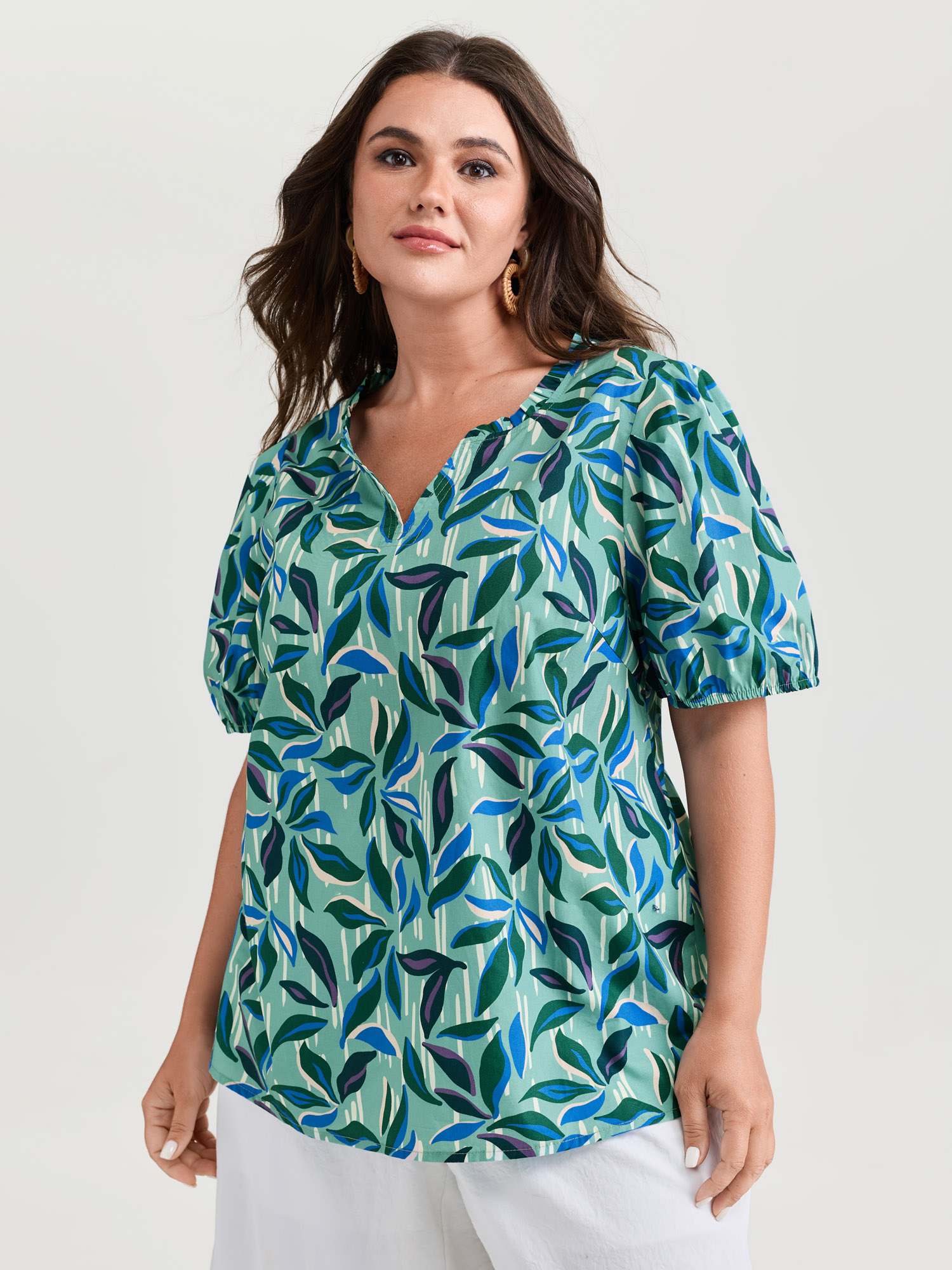 BloomChic Women's Plus Size Cotton Tropical Leaf Print Irregular Sleeve Blouse Multicolor Tropical Vacation Half Sleeve 28/5X