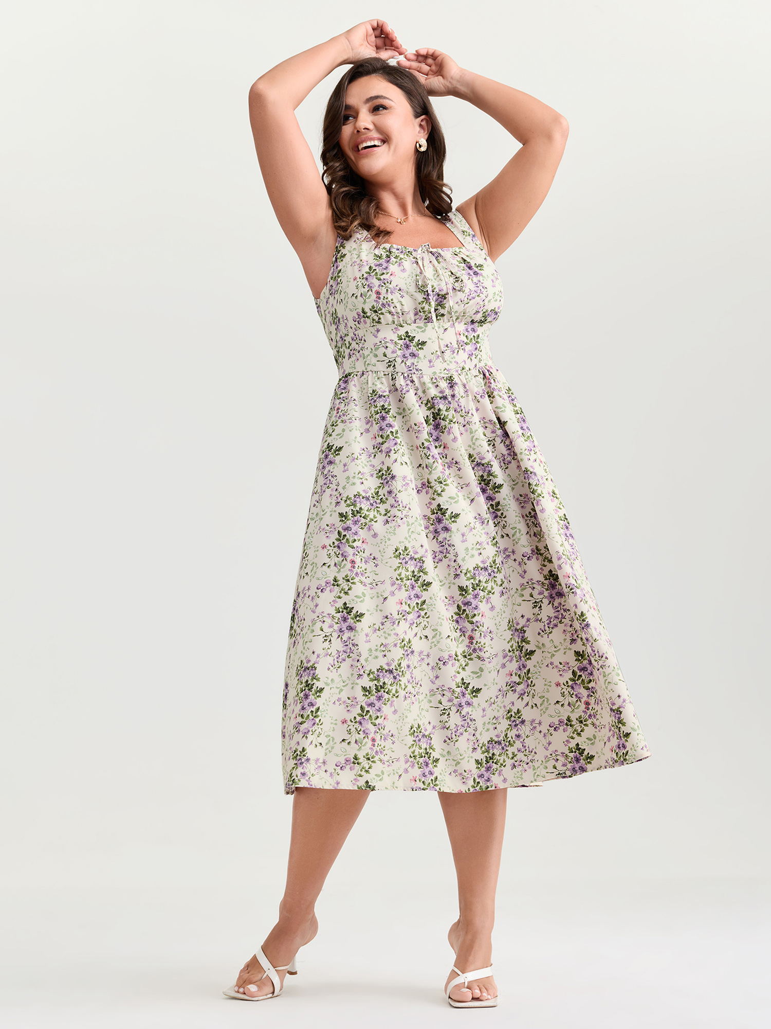 BloomChic Women's Plus Size Floral Print Adjustable Bust-Tie Pockets Midi Dress Ivory Ditsy Floral Midi Everyday-Elegant Drawstring 10/M
