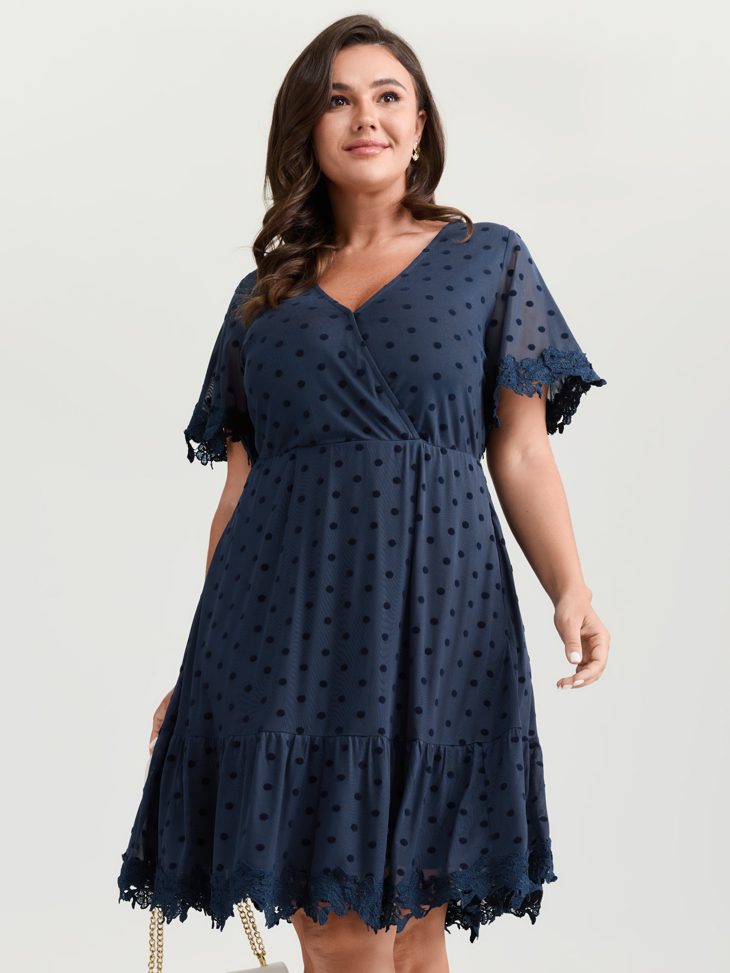 BloomChic Women's Plus Size Polka Dot Textured Lace Trim Mini Dress Indigo Synthetic texture Short Everyday-Elegant Overlapping 12/L