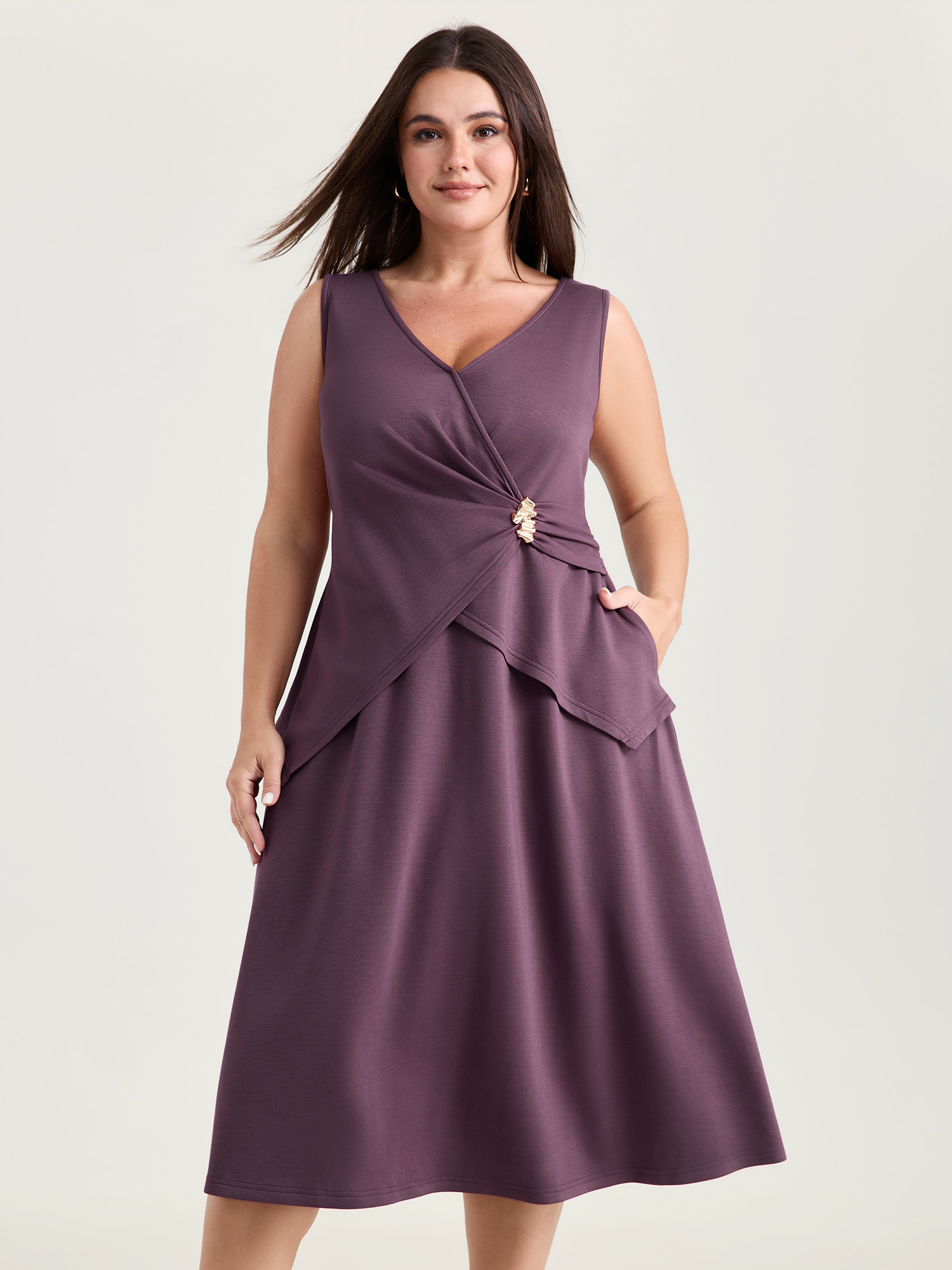 BloomChic Women's Plus Size Supersoft Side Knot Metal Detail Midi Dress Mauve Office Midi Overlapping 30/6X