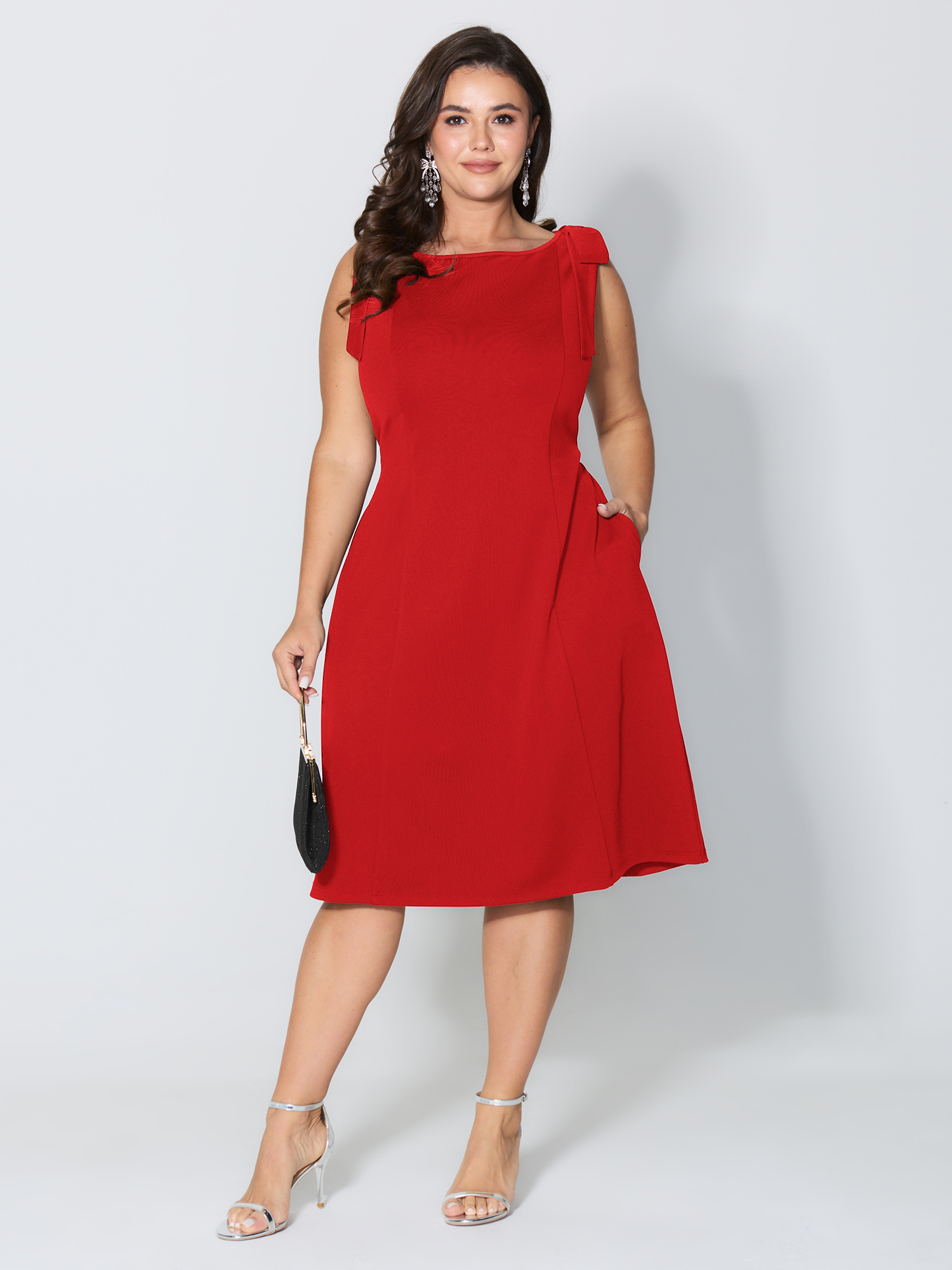 BloomChic Women's Plus Size Shoulder Tie Sculpting Bodice Mini Dress Valiant Poppy Solid Mini Occasion Bowknot 18-20/2X