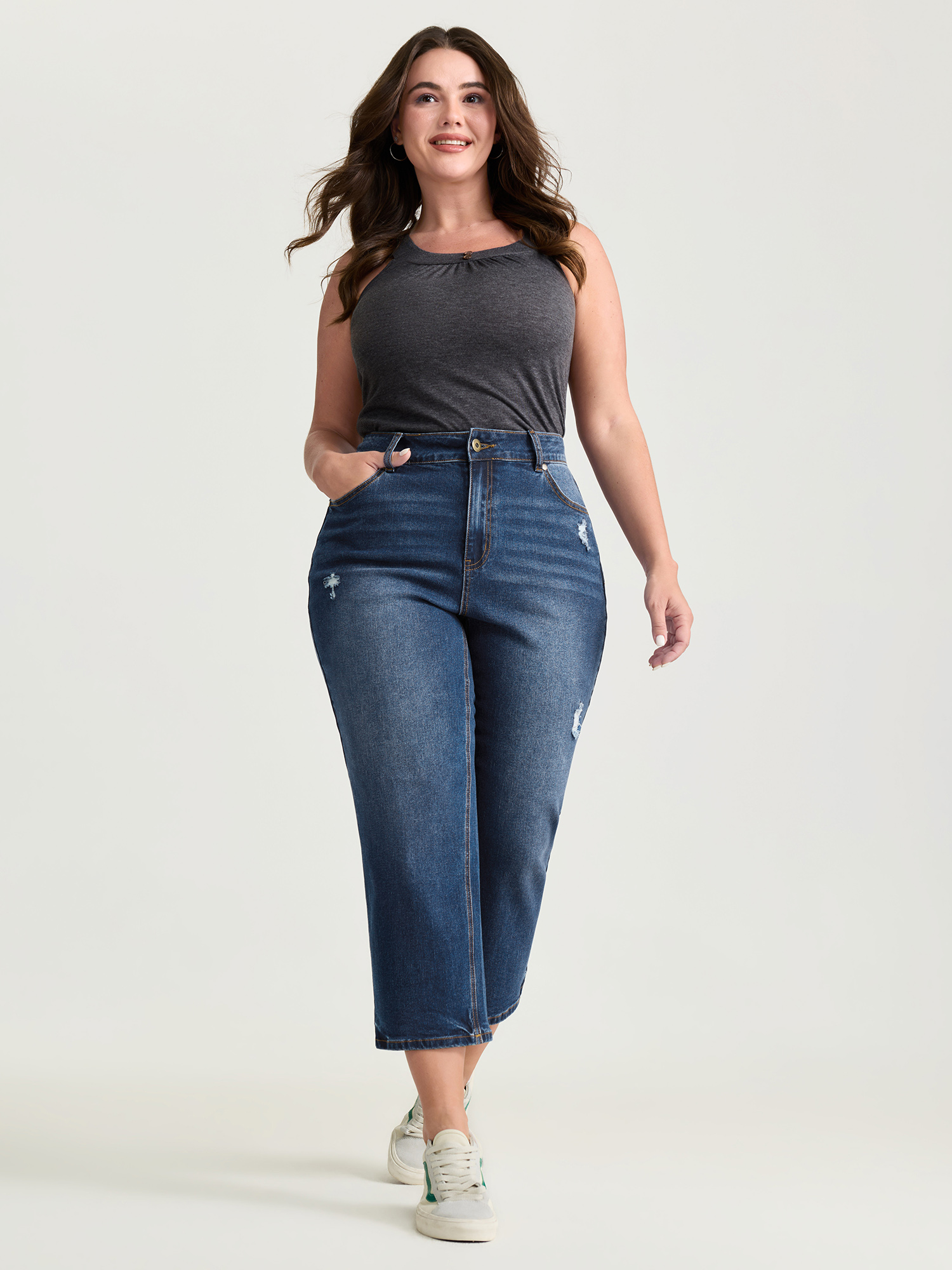 BloomChic Women's Plus Size No-Gap Waist Distressed Cropped Jeans Estate Blue Boyfriend High stretch 22/3X