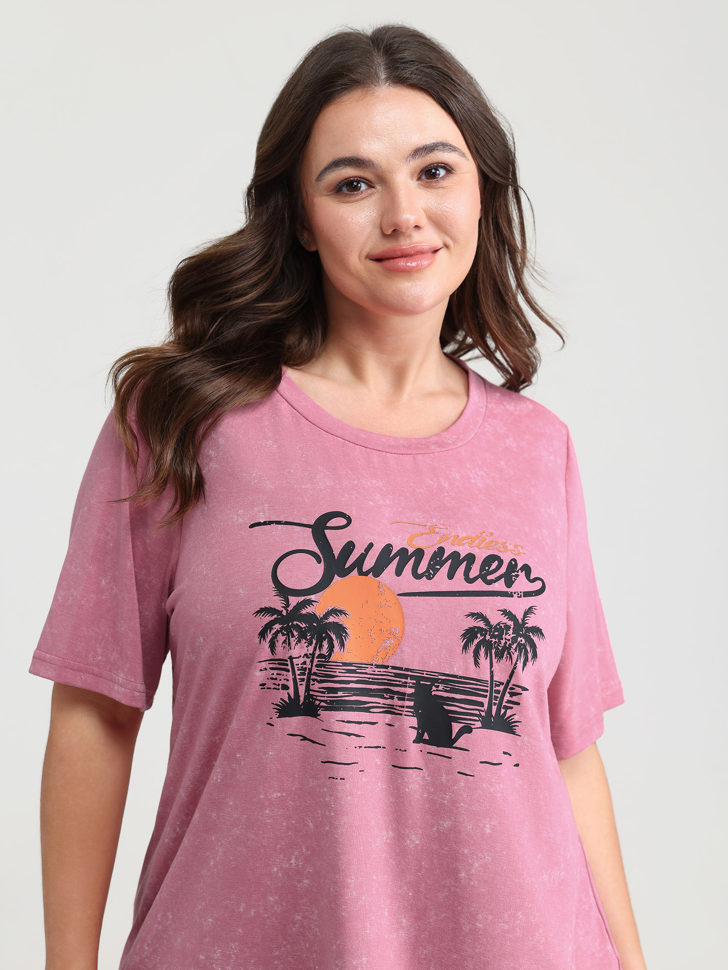 BloomChic Women's Plus Size Summer-Ready Print Snowflake Effect T-Shirt Beanpastepowder Non Everyday-Casual Short sleeve 10/M