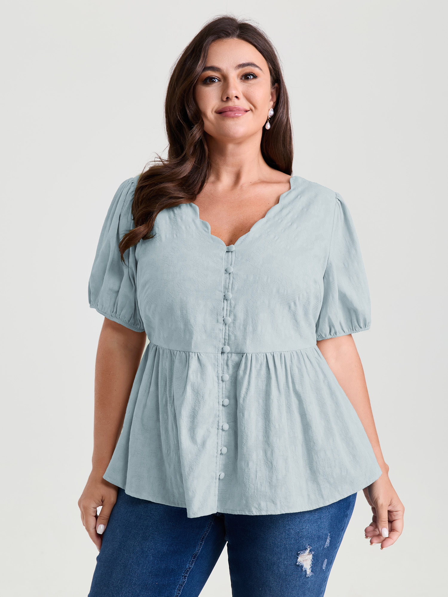 BloomChic Women's Plus Size Textured Fit And Flare Plain Blouse Omphalodes Everyday-Elegant Short sleeve 10/M
