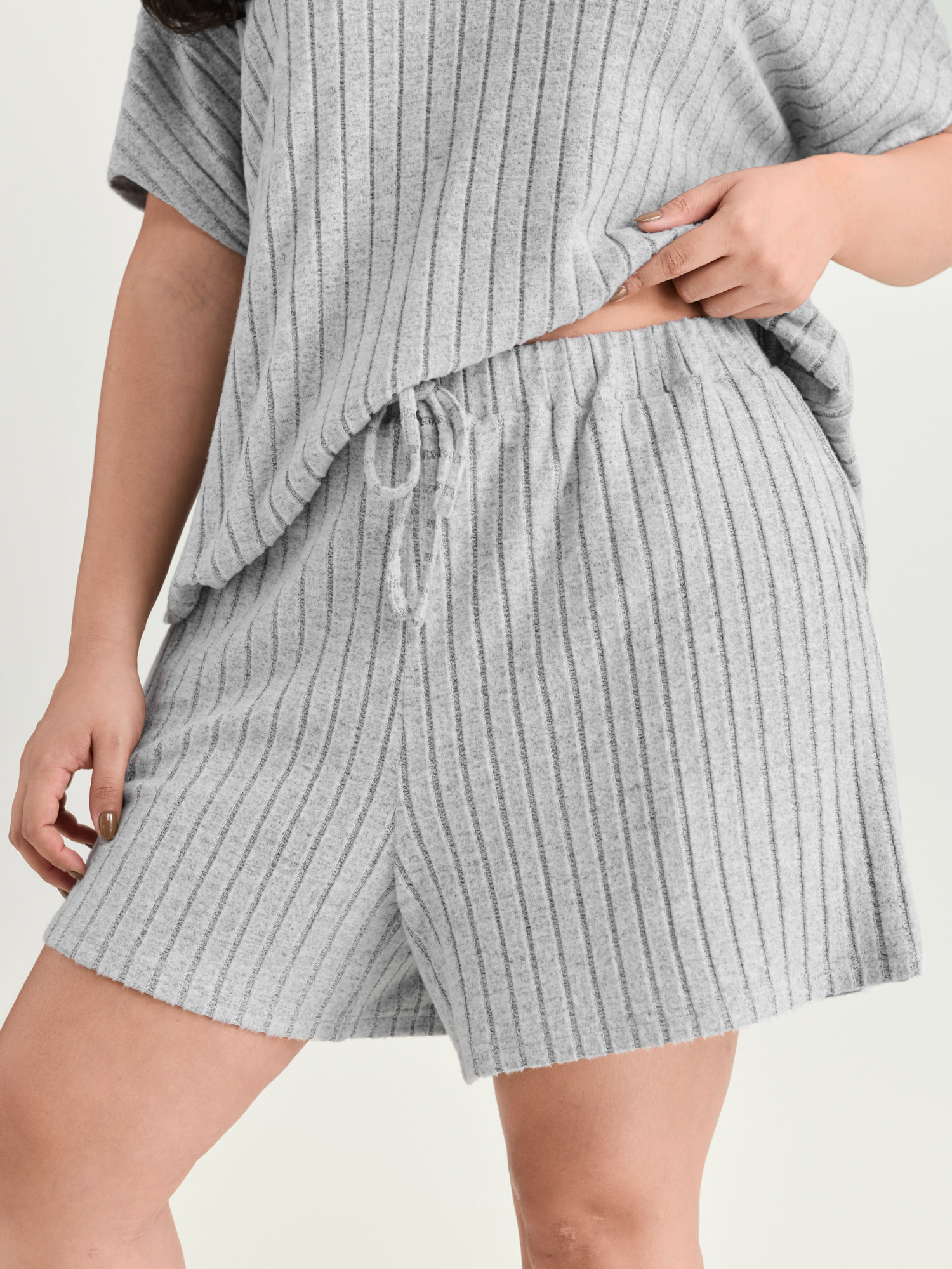 Side view of BloomChic Women's Plus Size Stretchy-Fit Ribbed Texture Lounge Set Mediumgray Solid Short sleeve Non 10/M