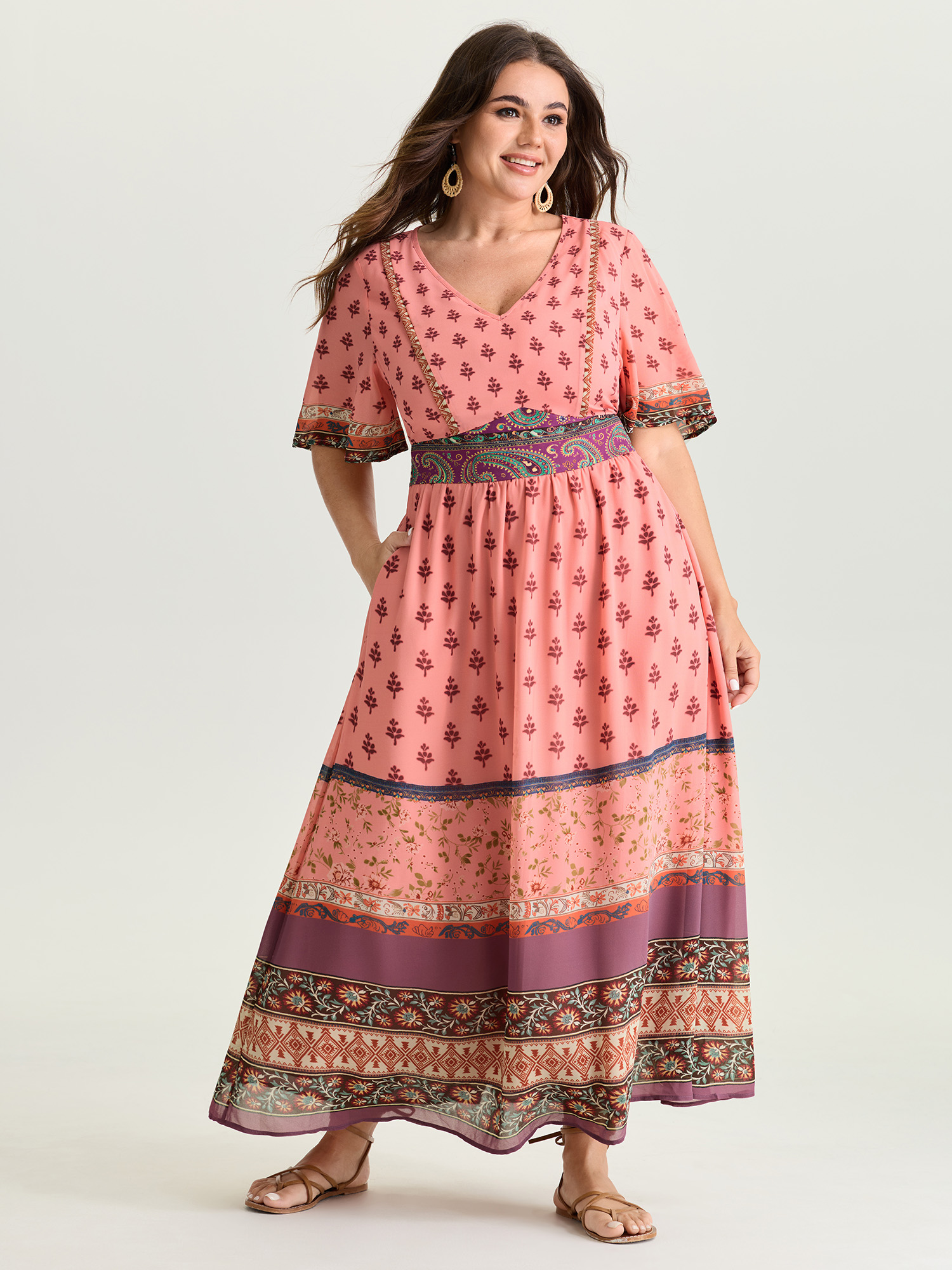 BloomChic Women's Plus Size Colorful Floral Paisley Print V-Neck Maxi Dress Multicolor Maxi Vacation Colorblock 14-16/1X