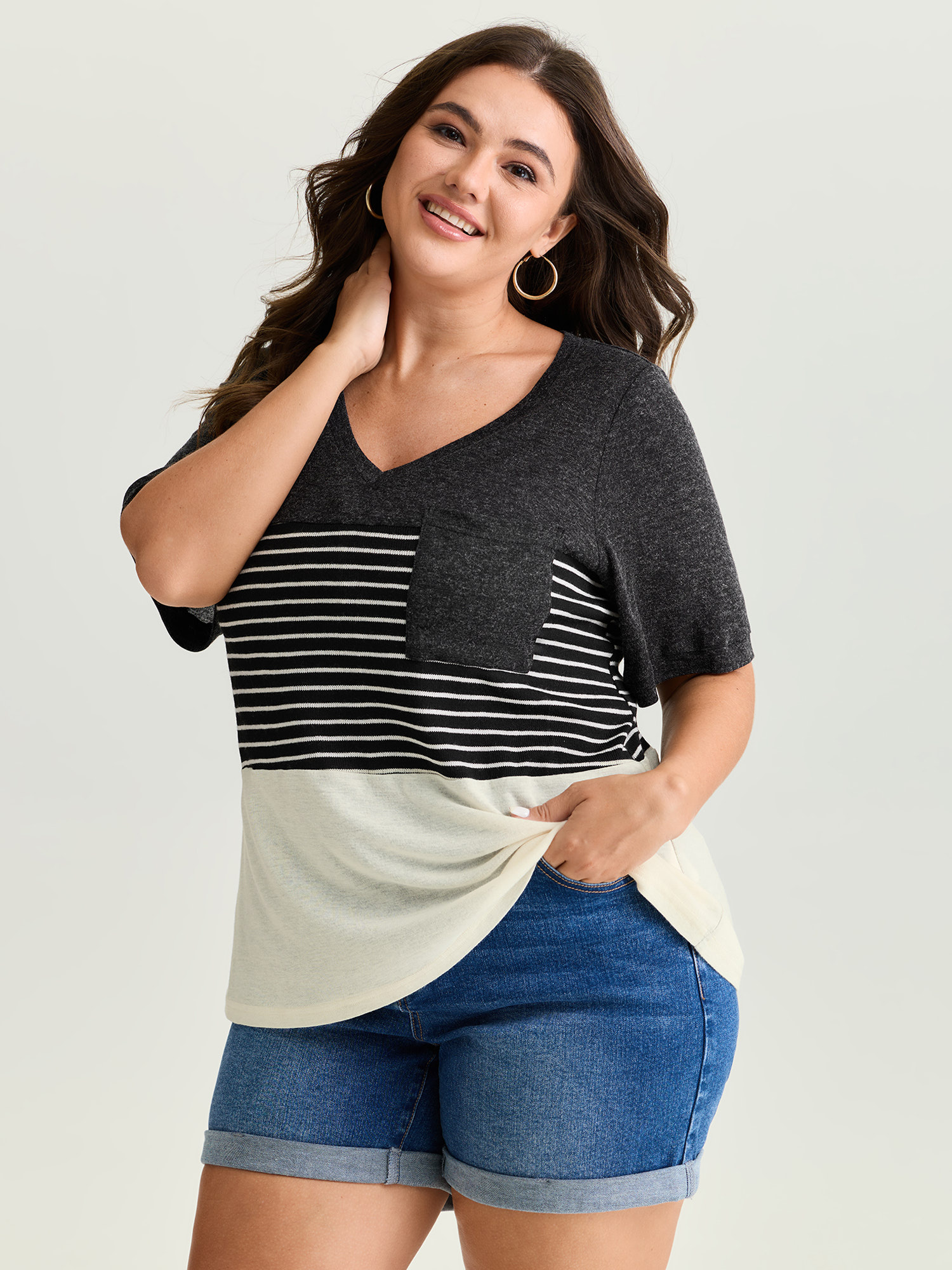 BloomChic Plus Size Supersoft Monochrome Stripe Print T-Shirt - Women's Black Solid Round Neck Comfort Midsection Fit Long Sleeve Playful T-shirts 14/M