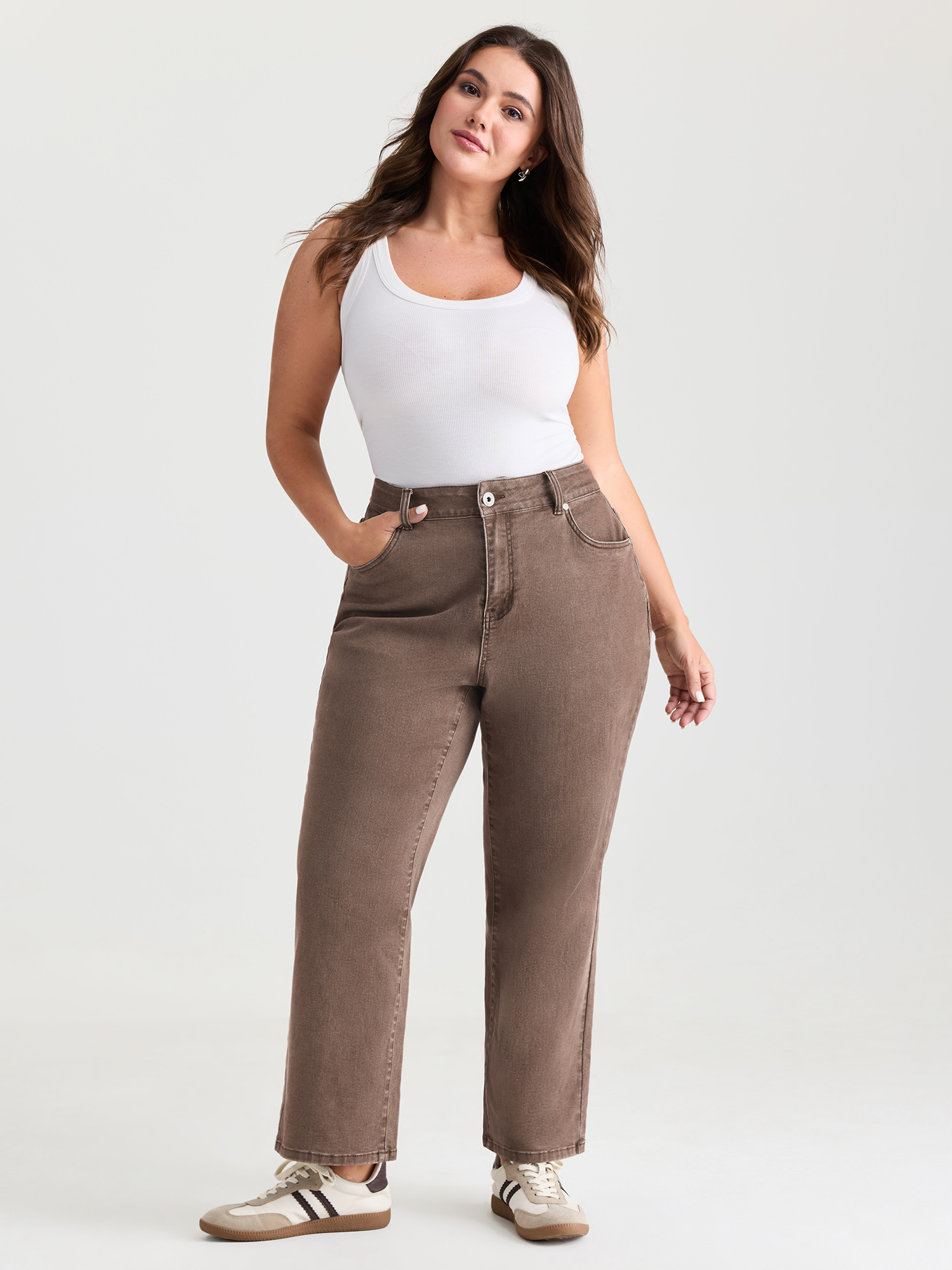 BloomChic Women's Plus Size Classic High-Rise Cropped Straight-Leg Jeans DarkBrown not graphics Non Straight fit High stretch 28/5X