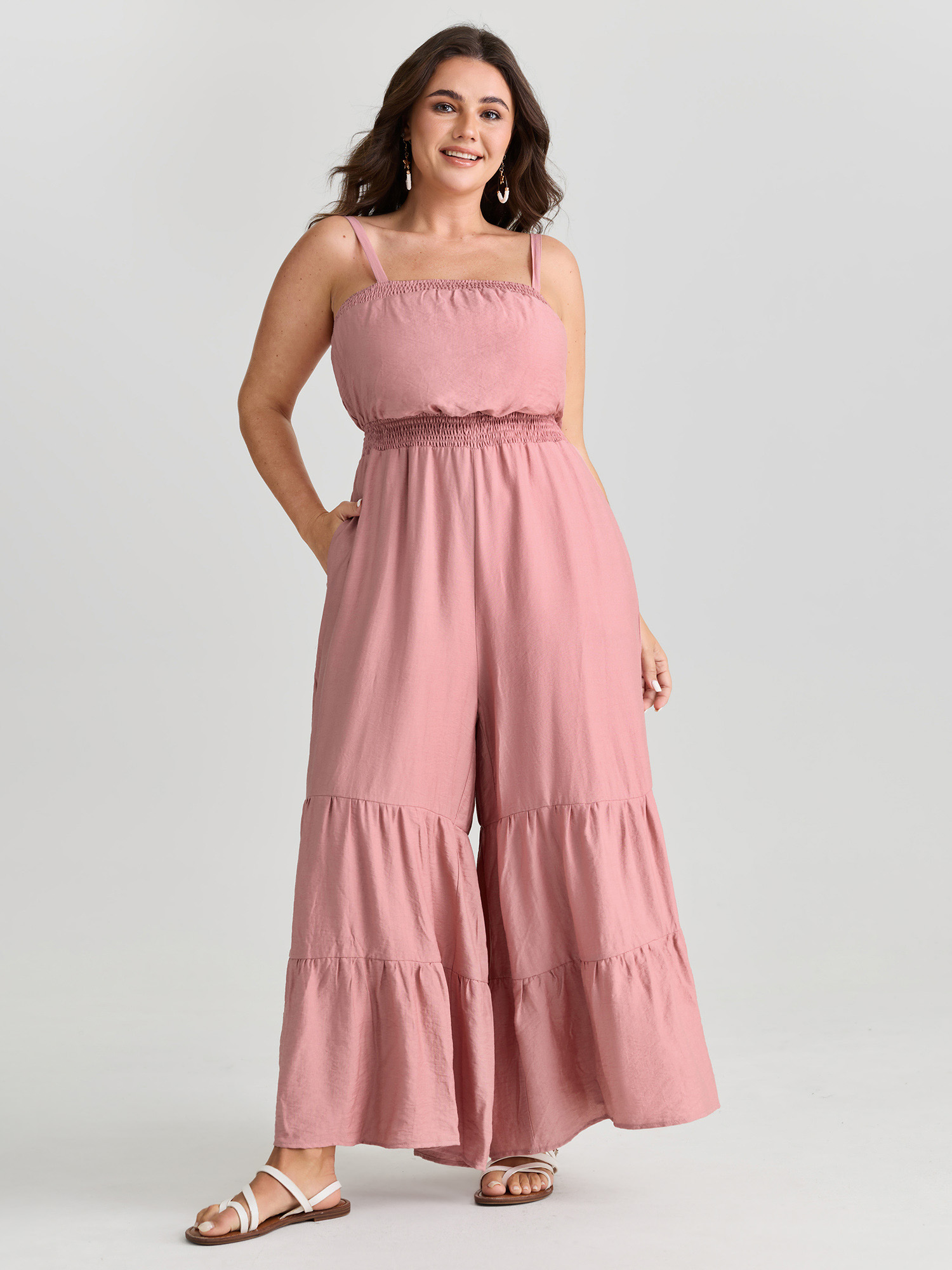 BloomChic Women's Plus Size Shirred Tiered Adjustable Jumpsuit Crepe Vacation 10/M