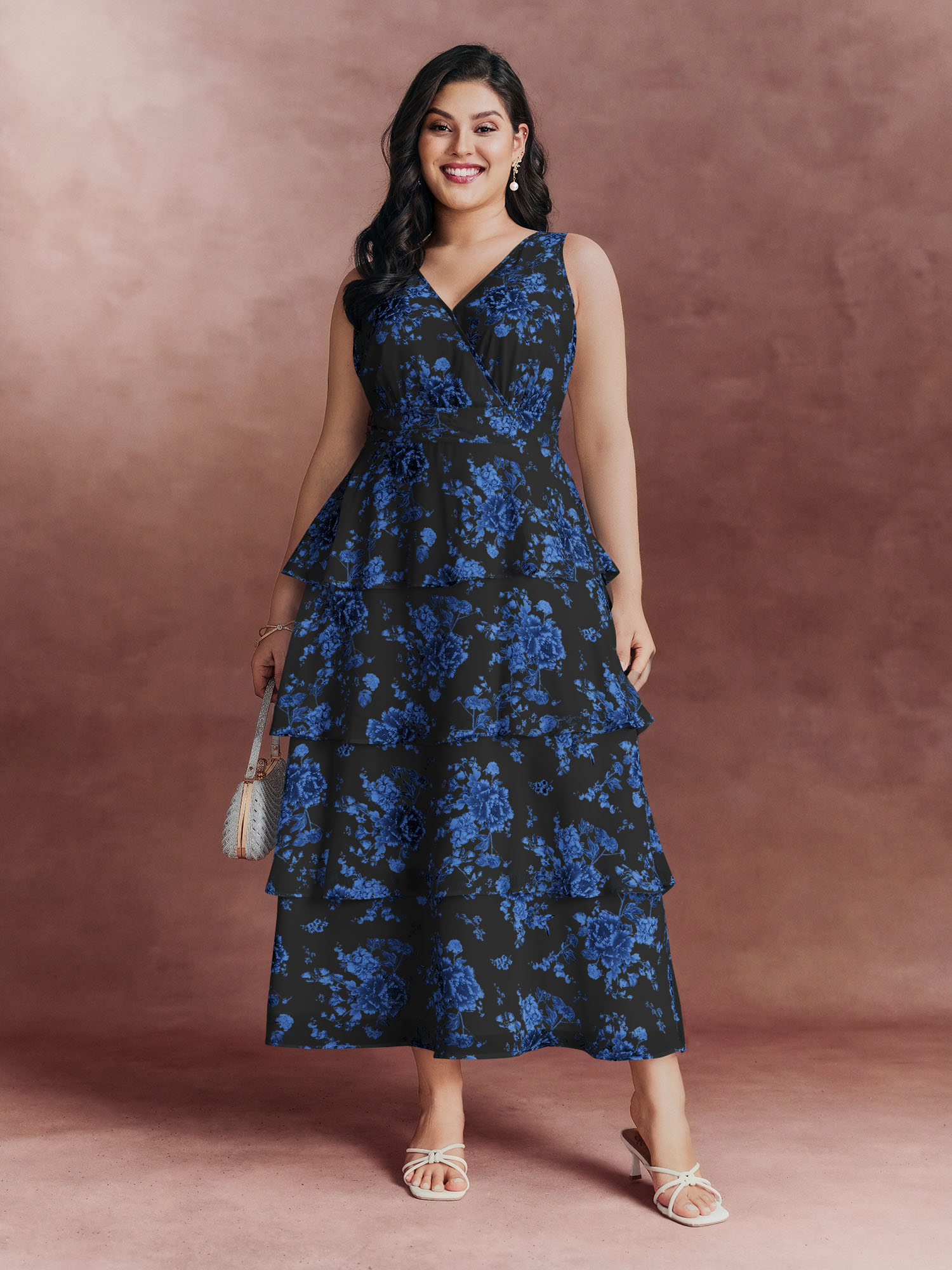BloomChic Women's Plus Size Floral Elegance Tiered V-Neck Maxi Dress BlackFlower Floral Maxi Occasion Overlapping 22-24/3X