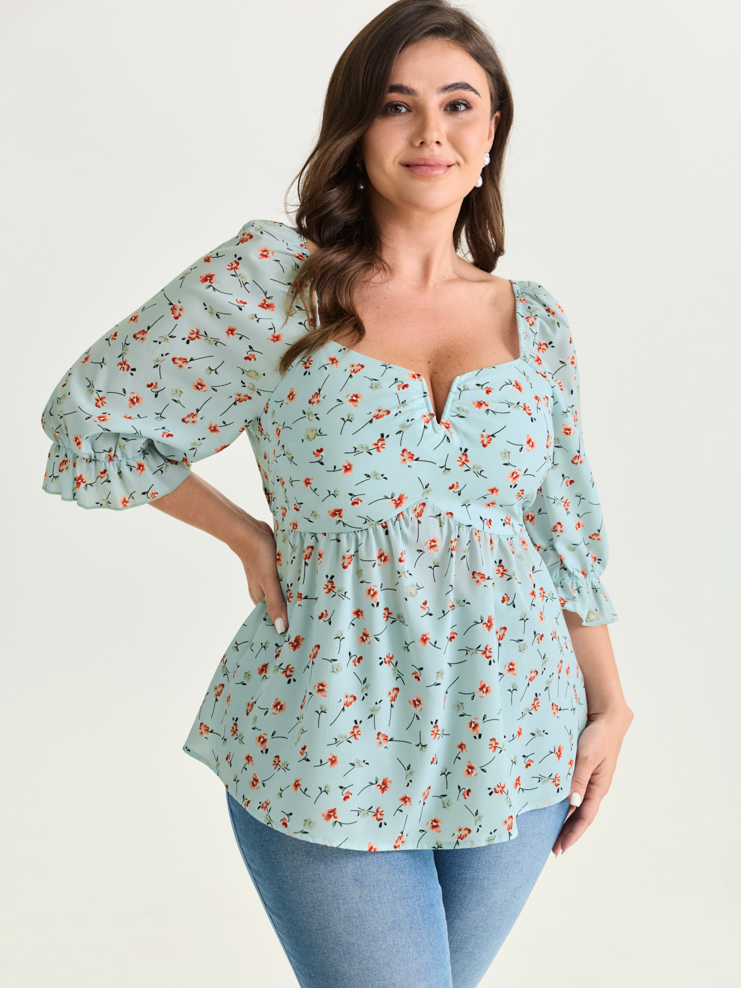 BloomChic Women's Plus Size Floral Print Shirred Cuff Sleeve Blouse Azure Ditsy Floral Everyday-Elegant Half Sleeve 12/L