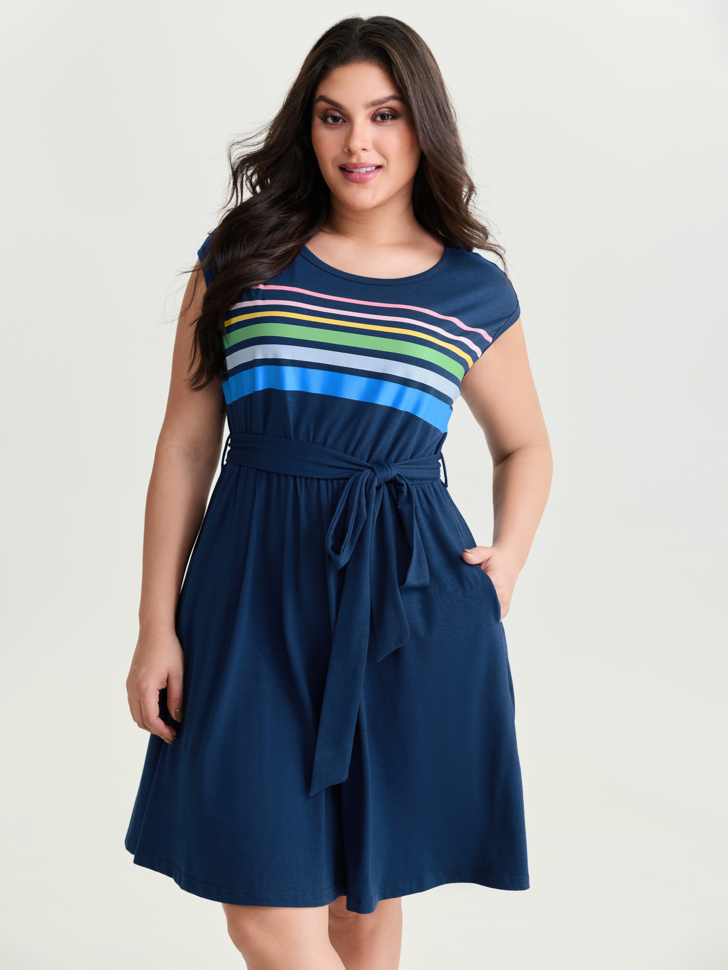 BloomChic Women's Plus Size Supersoft Colorful Striped Print Mini Dress Indigo Solid Knee Length Everyday-Casual Bowknot 10/M