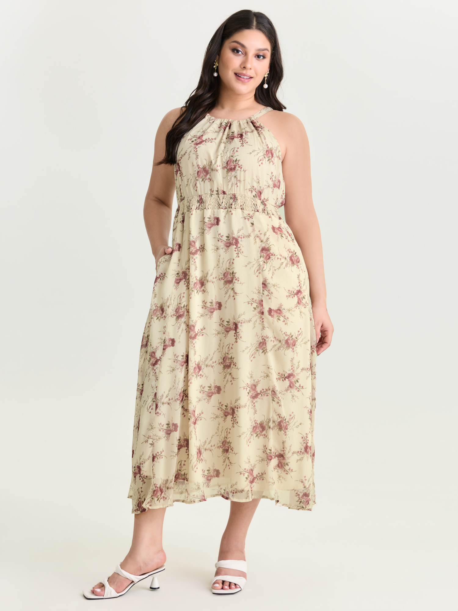 BloomChic Women's Plus Size Romantic Floral Print Halter Neckline Maxi Dress Beige Maxi Everyday-Elegant Cold Shoulder 26/4X