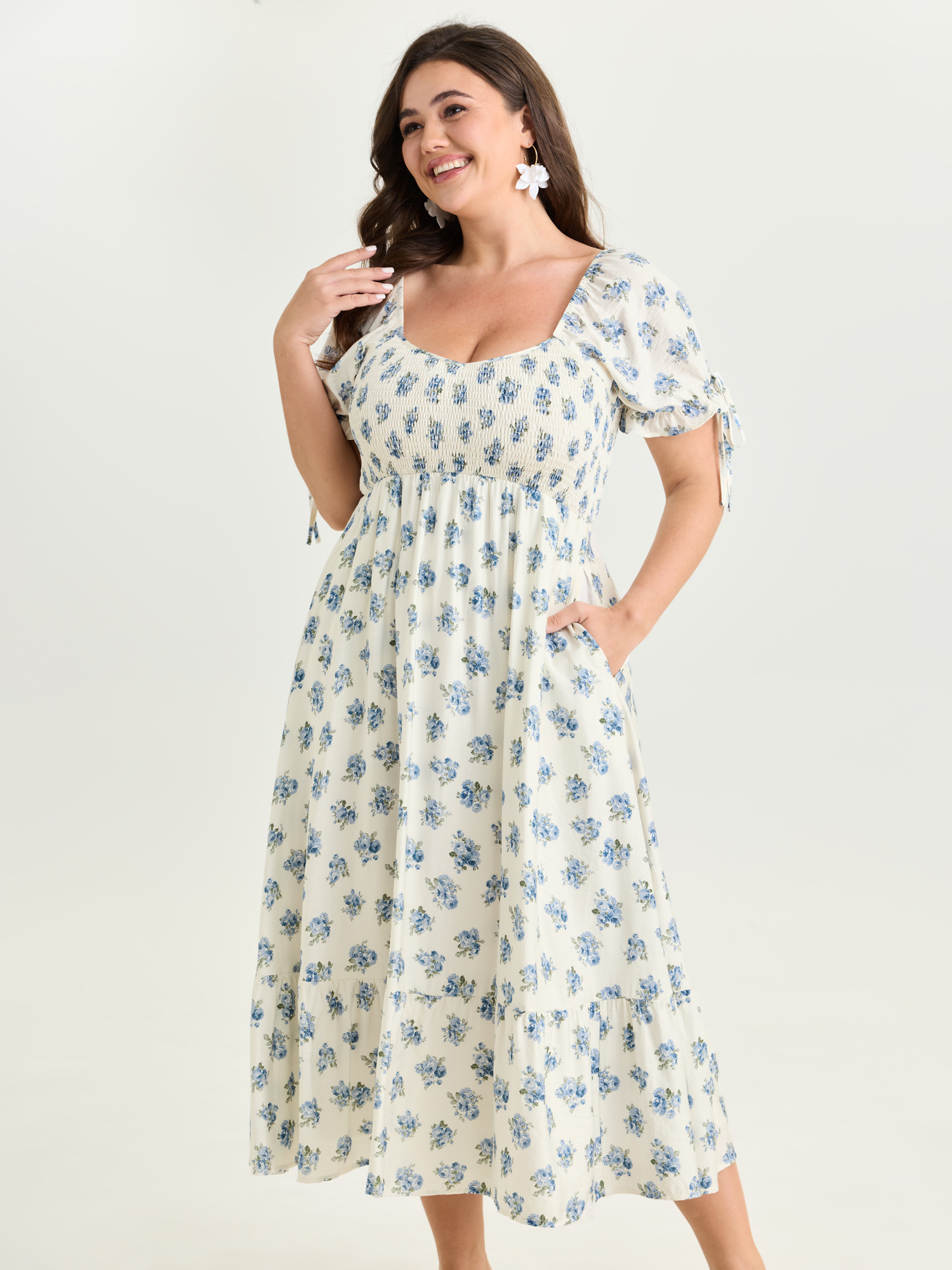 BloomChic Plus Size Floral Print Shirred Bodice Sleeve-Tie Maxi Dress - Curve Ladies Originalwhite Elegant Short sleeve Ditsy Floral Side Pocket Daily Dresses 30/4X
