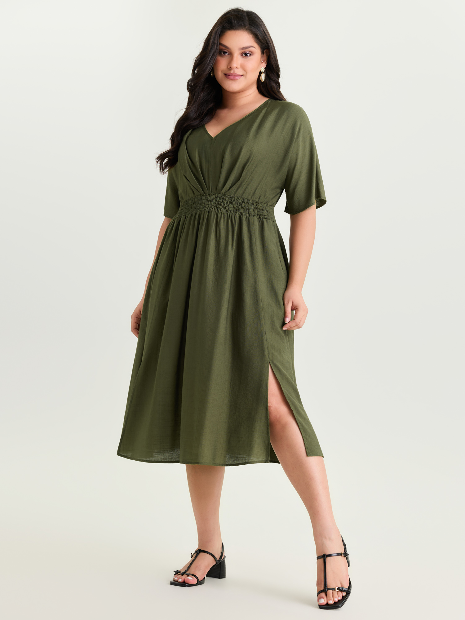 BloomChic Women's Plus Size V-Neck Shirred Waist Split Hem Midi Dress ArmyGreen Solid Midi Vacation 14-16/1X