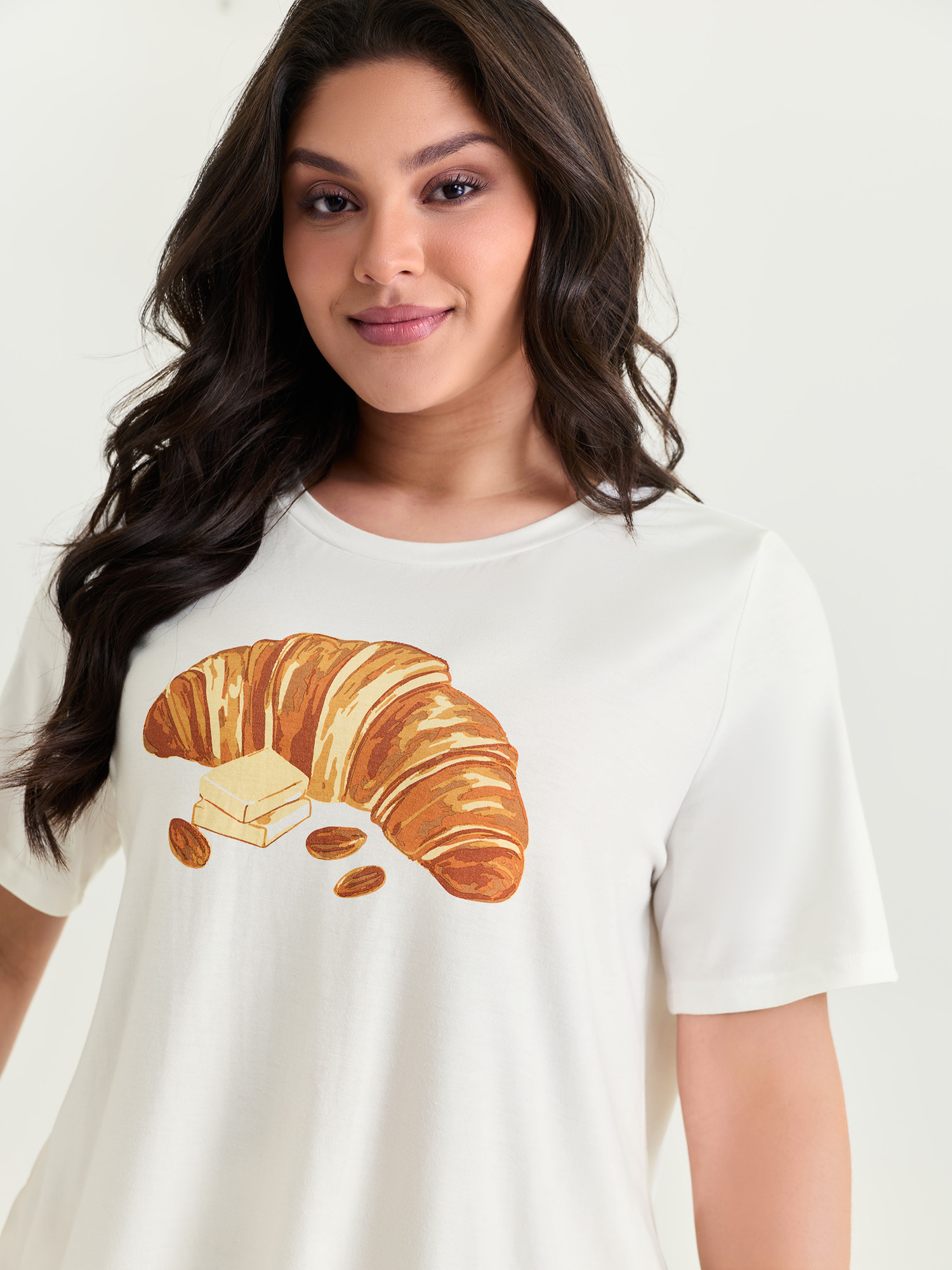 Side view of BloomChic Women's Plus Size Supersoft Butter Croissant Print Lounge Set Multicolor 30/6X