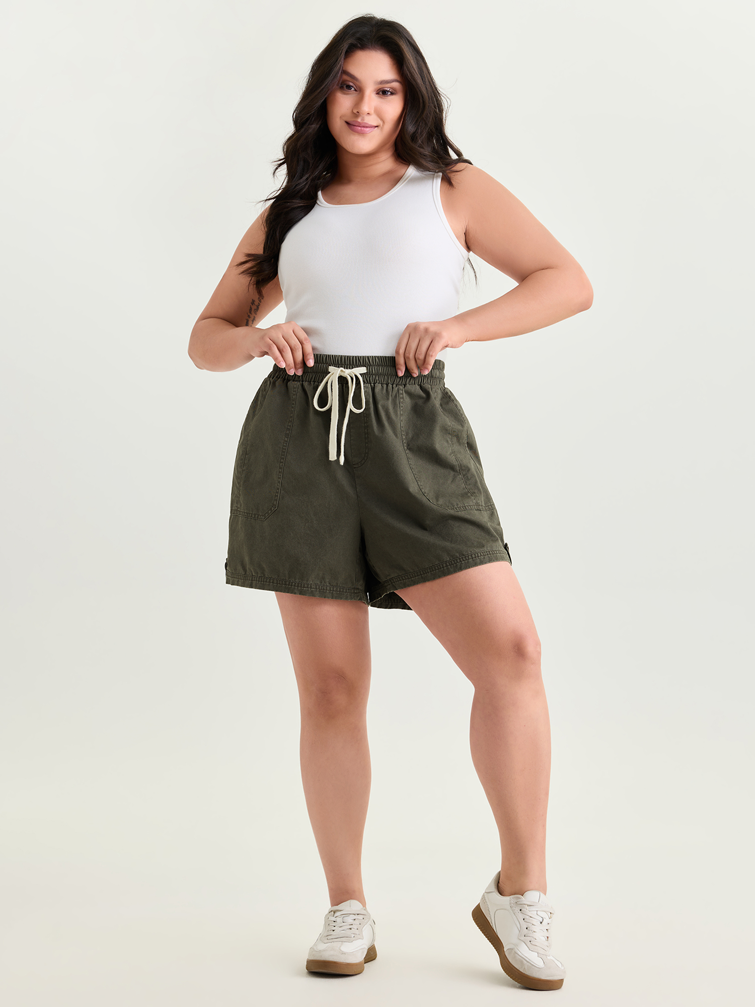 BloomChic Women's Plus Size Cotton Washed And Distressed Straight-Leg Shorts Denimarmygreen Bermuda Shorts 10/M