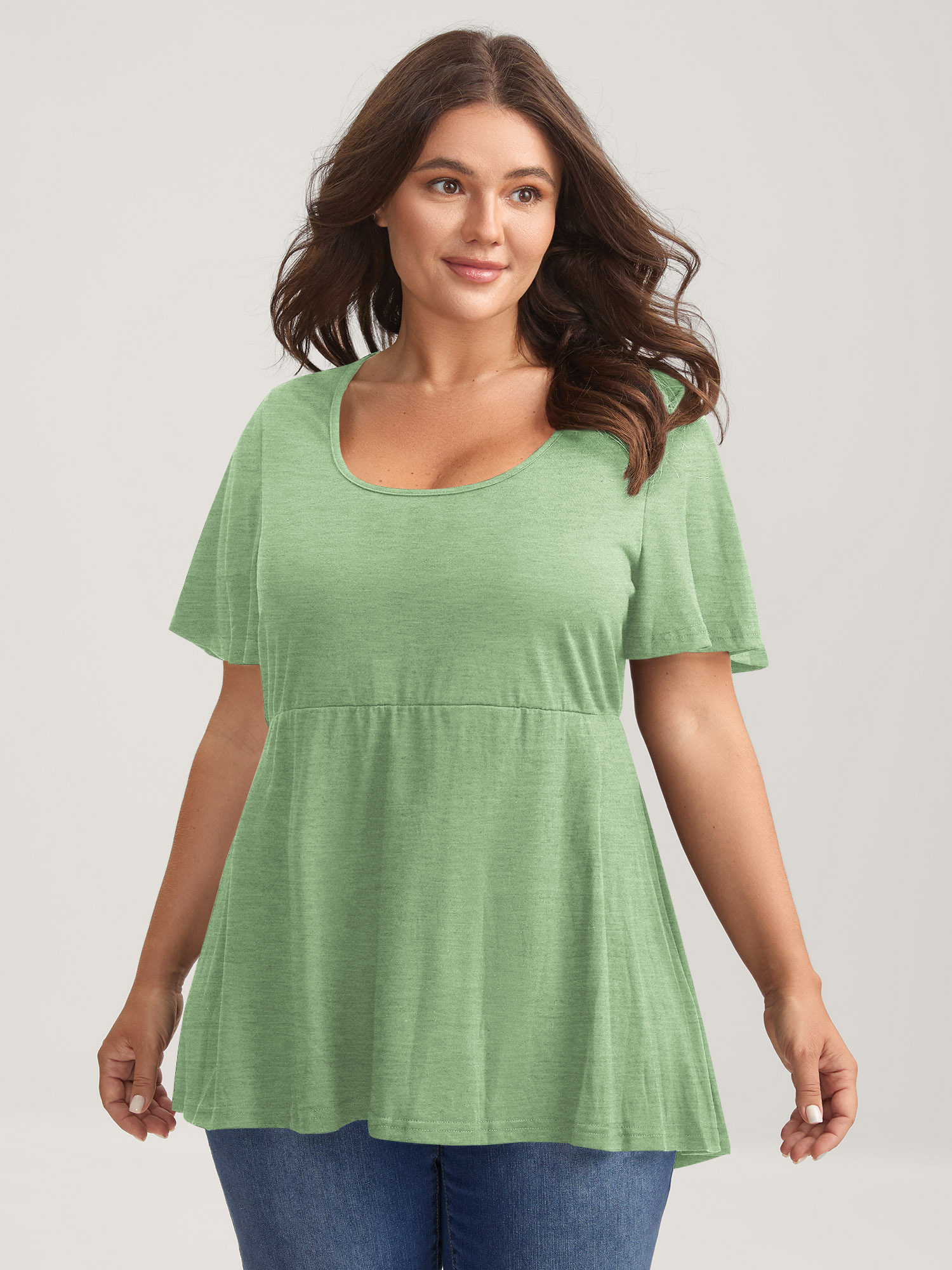 BloomChic Women's Plus Size Ruffled Sleeve Round Neck Babydoll Top LightGreen Short sleeve Everyday-Casual U-Neck 10/M