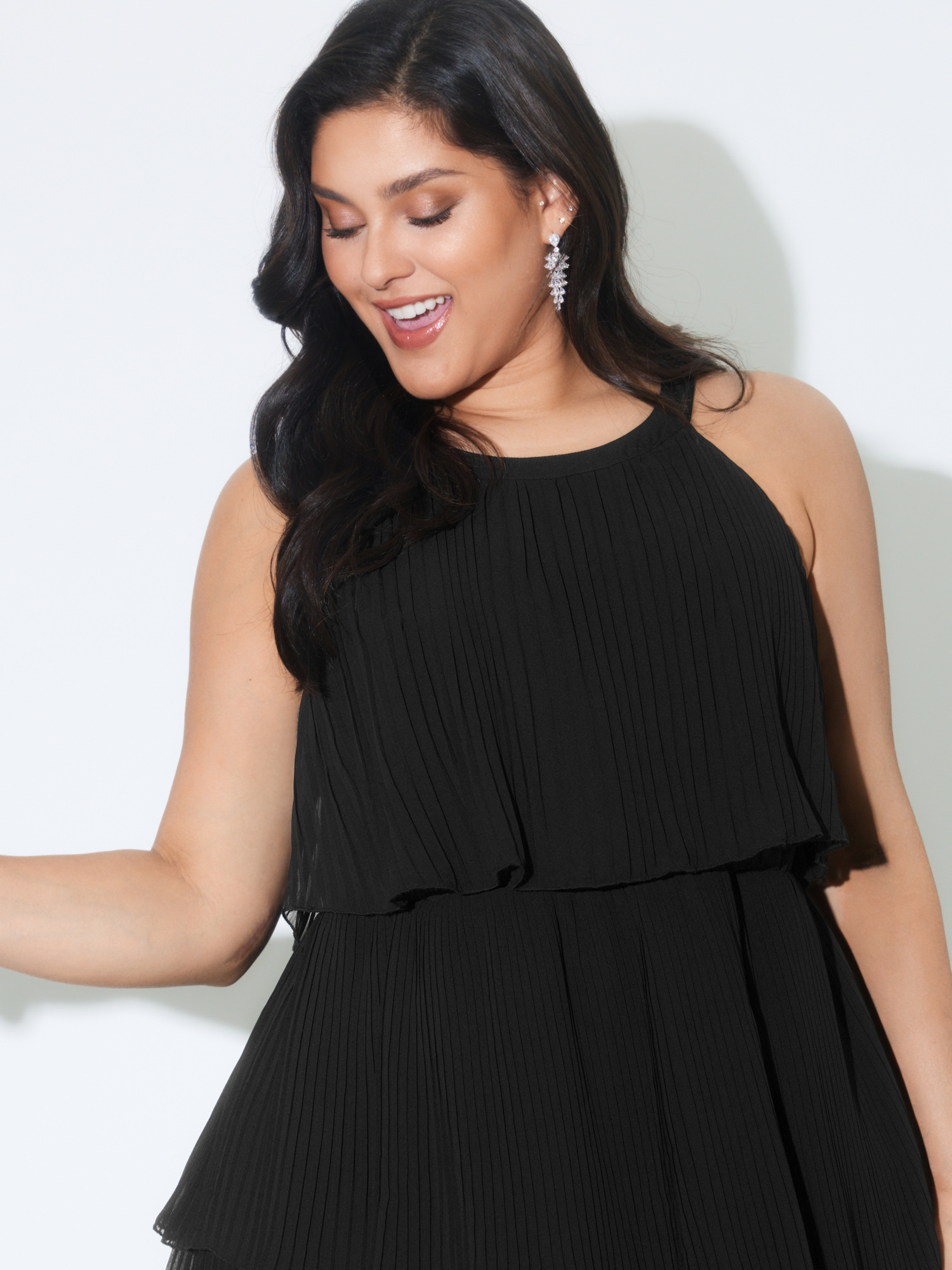 Side view of BloomChic Women's Plus Size Halter Neck Layered Pleated Texture Maxi Dress Black Party Maxi Wrap / Overlap Round Neck 18-20/2X