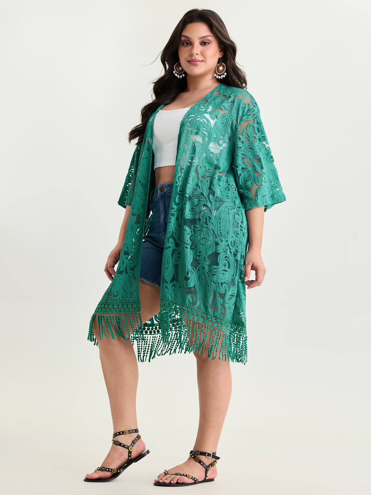 BloomChic Women's Plus Size Laser Cut Floral Textured Tassel Detail Kimono Cerulean Jacquard A-line 26/4X
