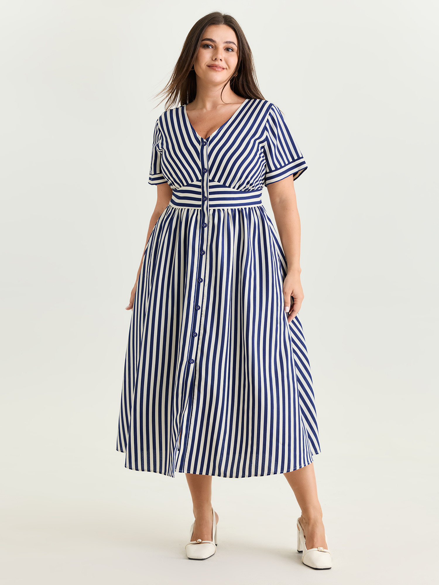 BloomChic Plus Size Striped Print Shirred Button Detail Midi Dress - Curve Ladies Mediumblue Office Short sleeve Stripes Side Pocket Daily Dresses 14/M