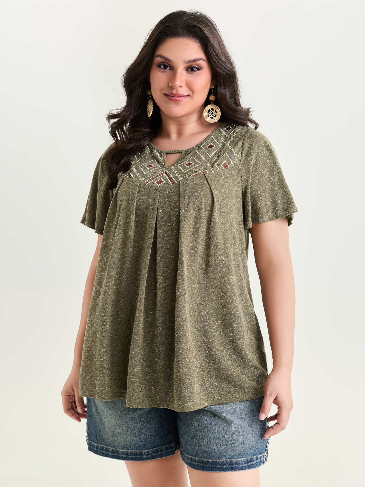 BloomChic Women's Plus Size Boho Embroidered Keyhole Neckline Blouse Olive Solid Vacation Short sleeve Round Neck 10/M