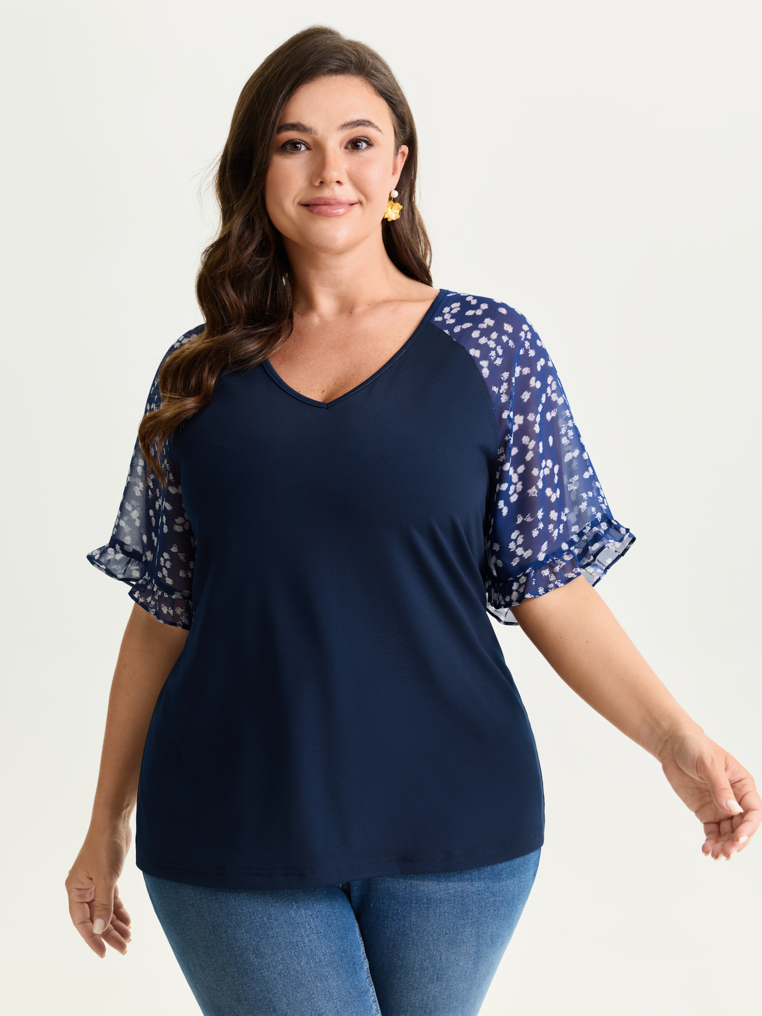 BloomChic Women's Plus Size Sheer Floral Print Ruffled Cuff Sleeve Top DarkBlue Short sleeve Everyday-Elegant V-Neck 10/M