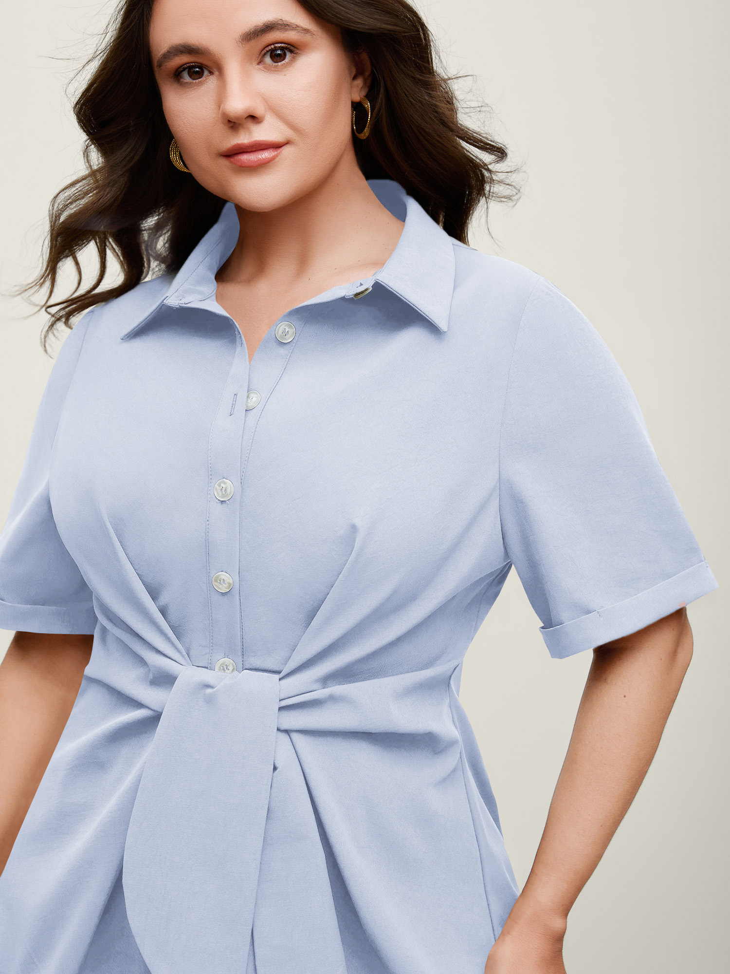 BloomChic Women's Plus Size Knotted Front Asymmetrical Hem Blouse Cashmere Blue Solid Office Short sleeve Collared Neck 10/M