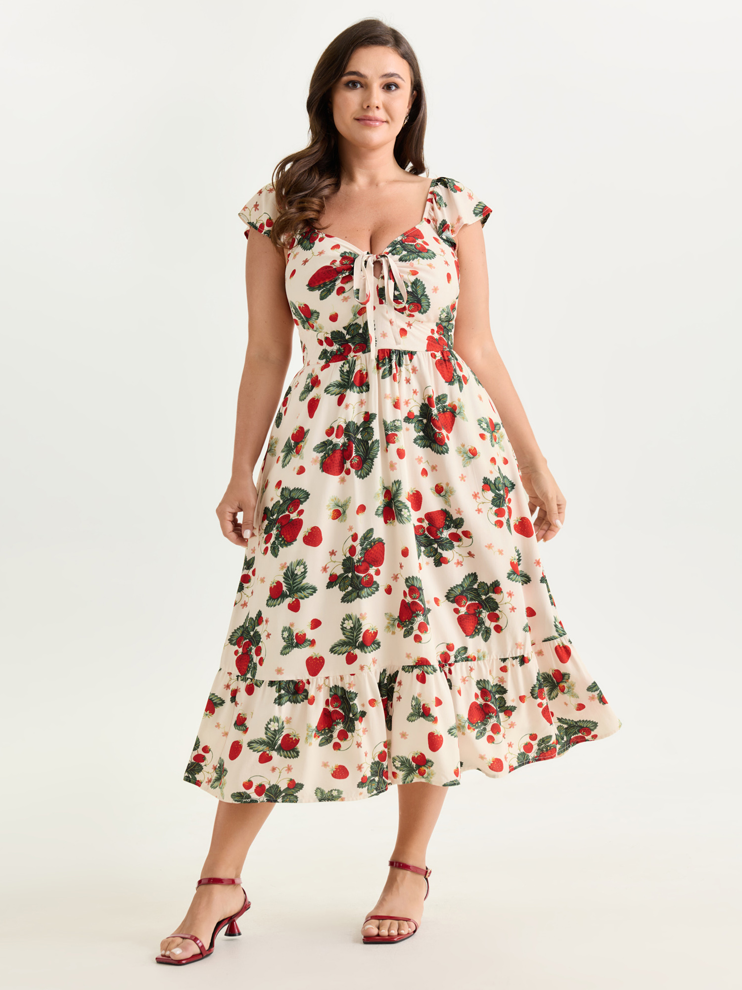 BloomChic Women's Plus Size Strawberry Print Ruched Adjustable Bodice Midi Dress Multicolor Fruit Midi Everyday-Elegant Ruched 10/M