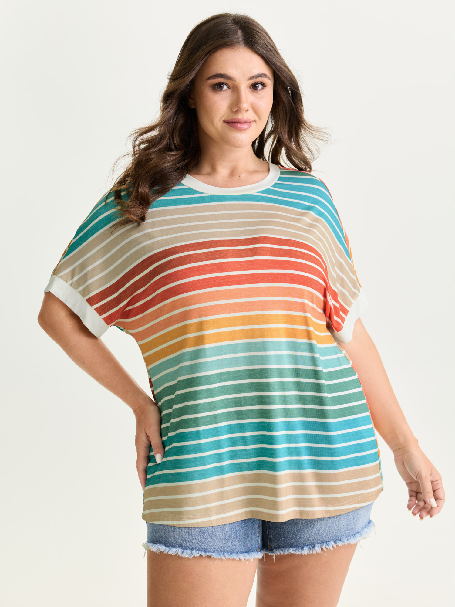 BloomChic Women's Plus Size Colorful Gradient Stripe Round Neck T-Shirt Coral Stripes Everyday-Casual Short sleeve Round Neck 10/M