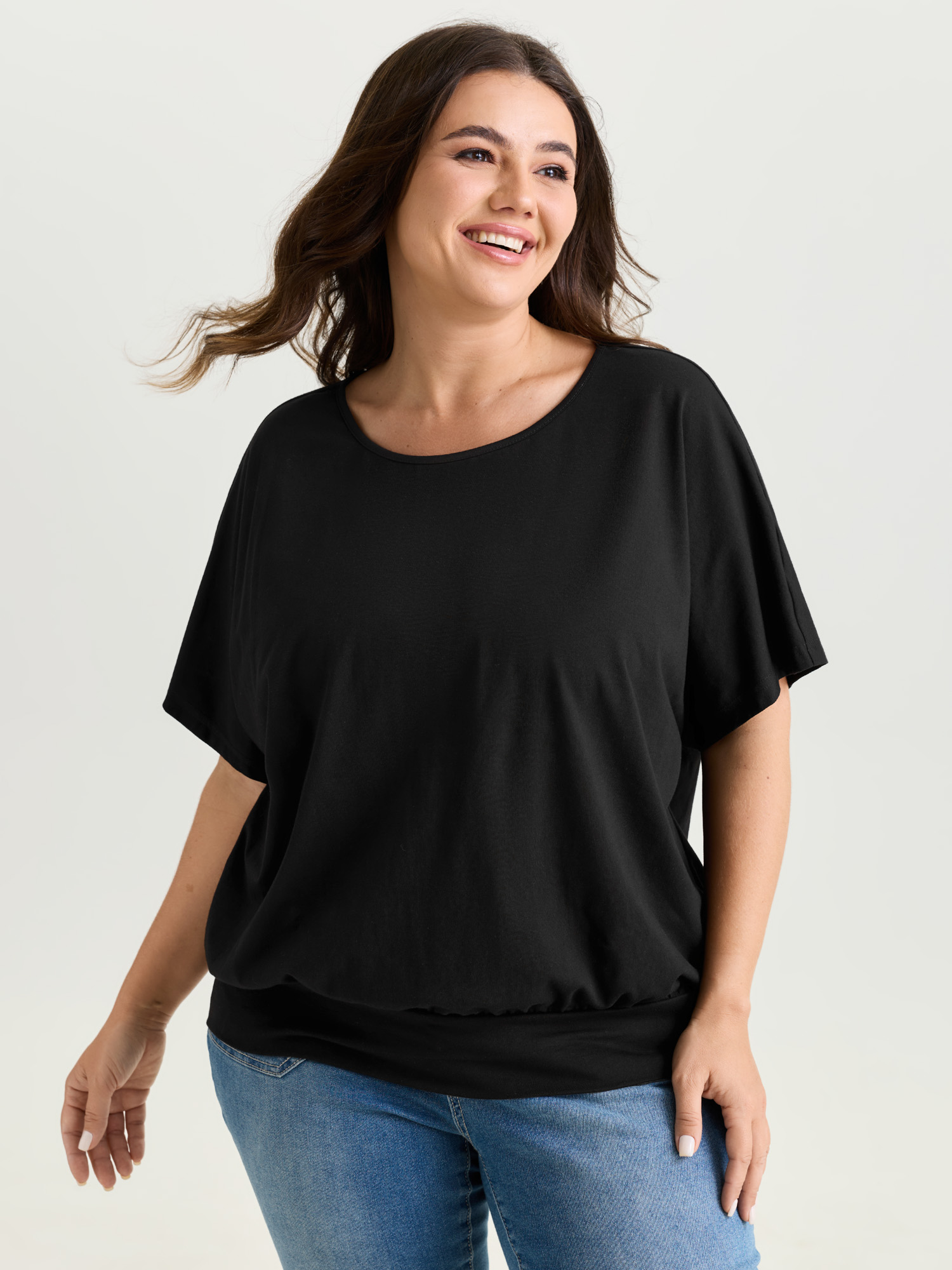 BloomChic Women's Plus Size Batwing Sleeve Bubble Hem T-Shirt Black Solid Everyday-Casual Short sleeve Round Neck 10/M