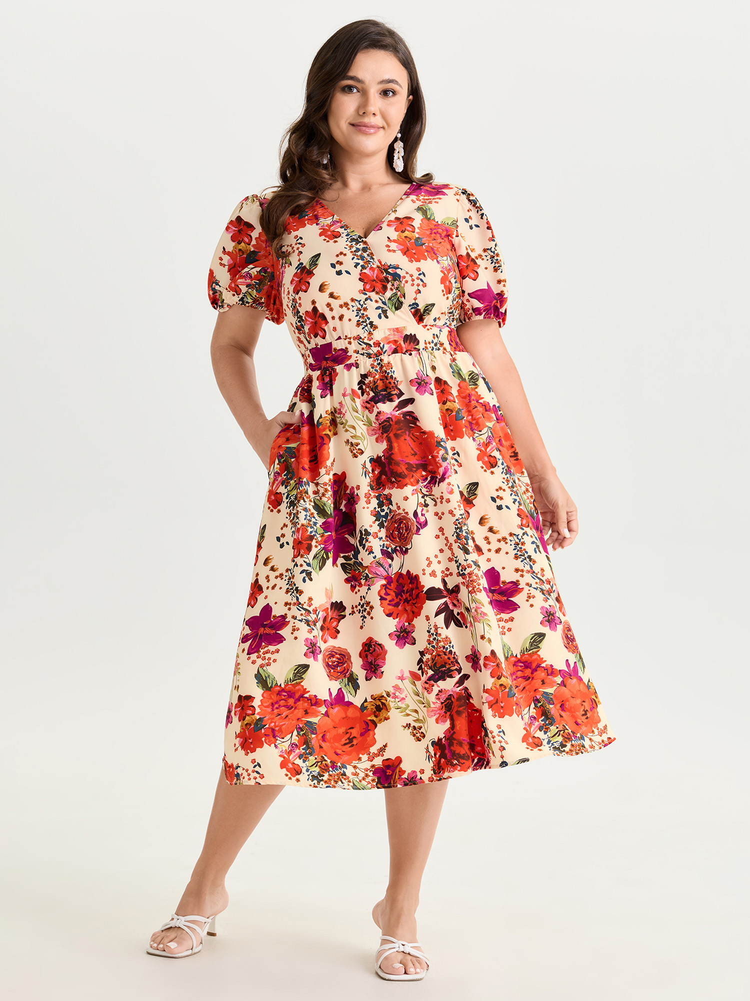 BloomChic Plus Size Floral Print Shirred Waist Midi Dress - Curve Ladies Multicolor Elegant Short sleeve Ditsy Floral Side Pocket Daily Dresses 14/M