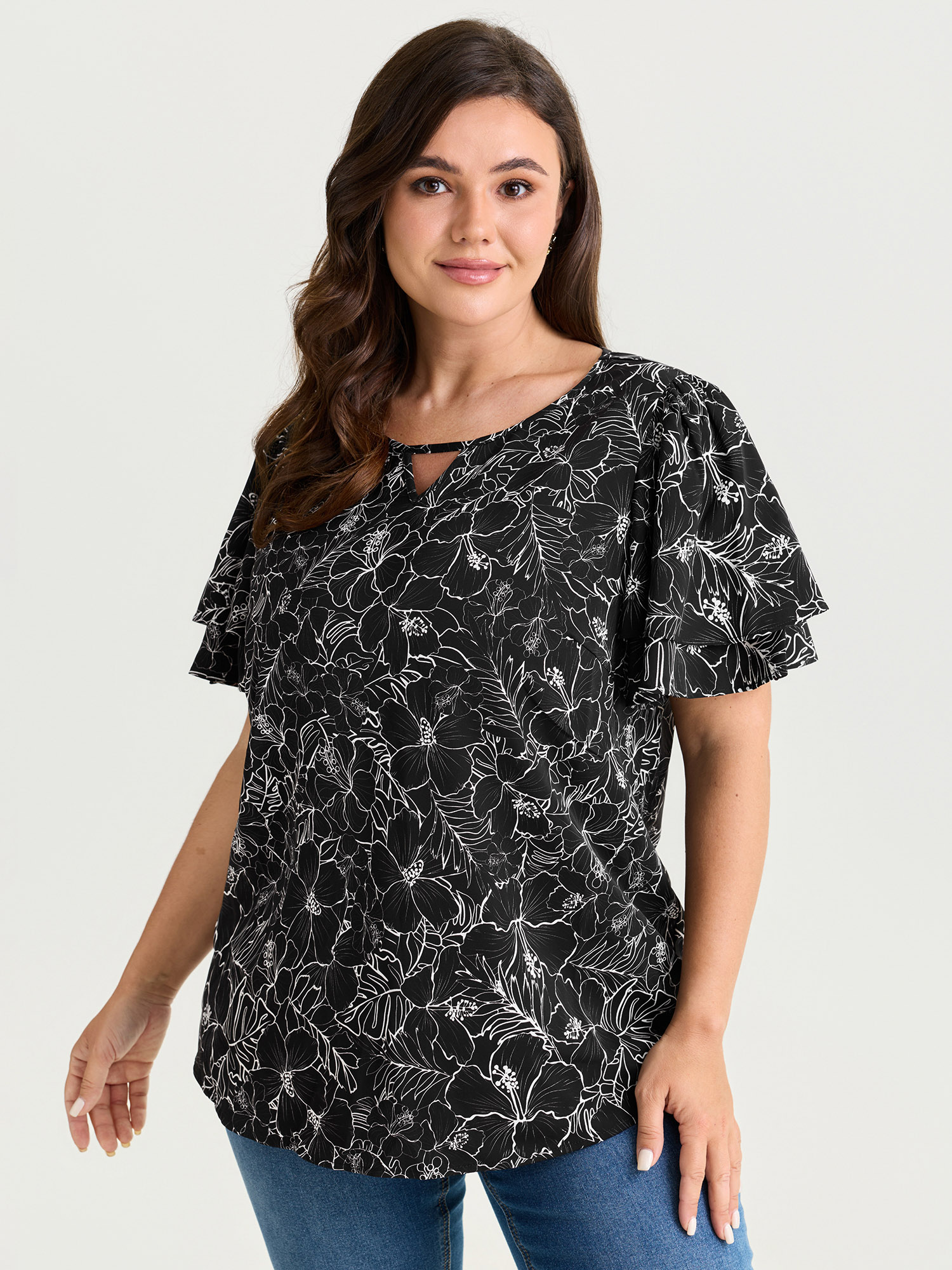 BloomChic Women's Plus Size Floral Print Layered Ruffled Sleeve Blouse Black Floral Everyday-Elegant Short sleeve V-Notch Neck 12/L
