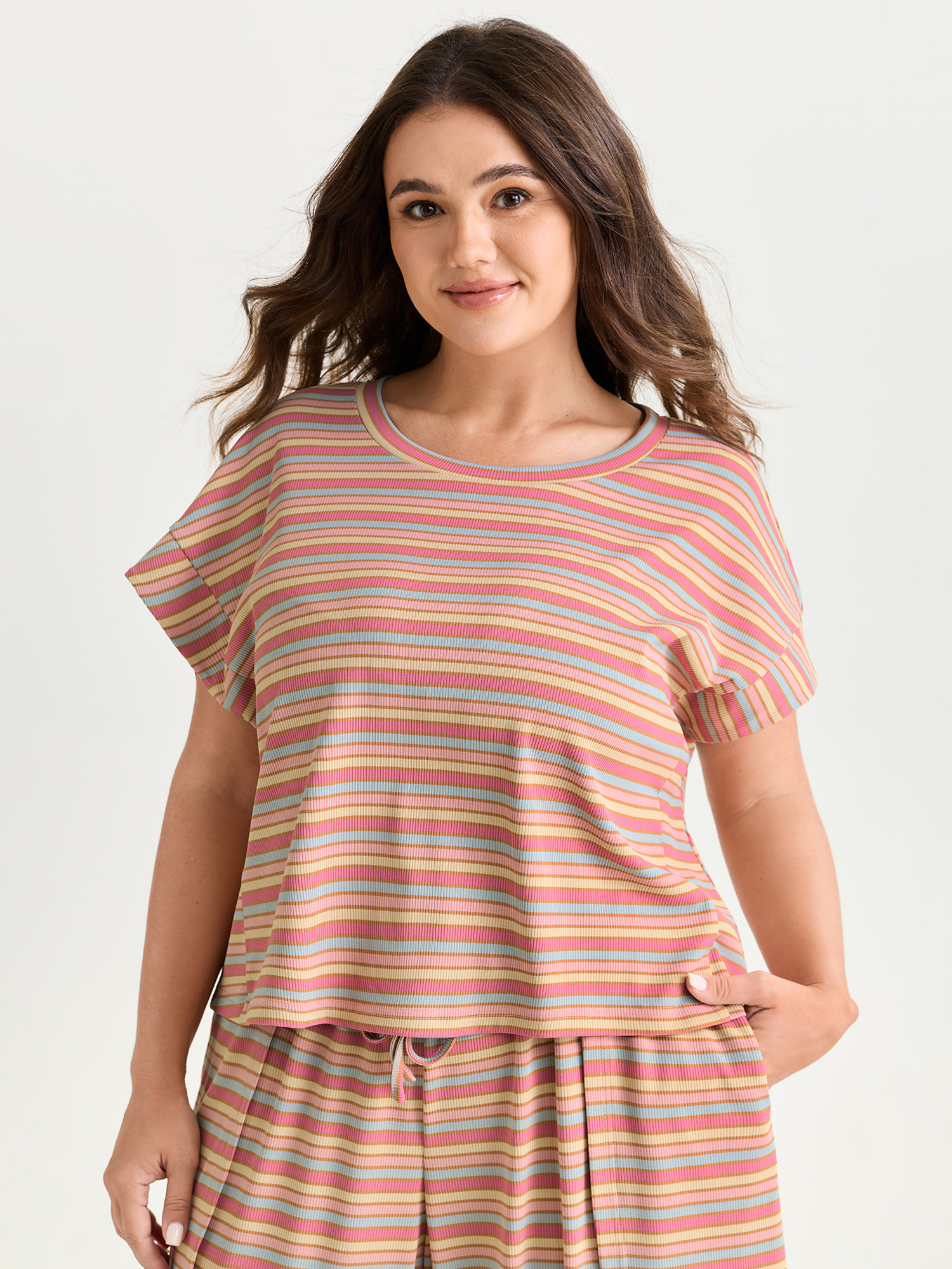 BloomChic Plus Size Striped Print Relaxed-Fit T-Shirt - Women's Crepe Solid Round Neck Comfort Midsection Fit Long Sleeve Playful T-shirts 14/M