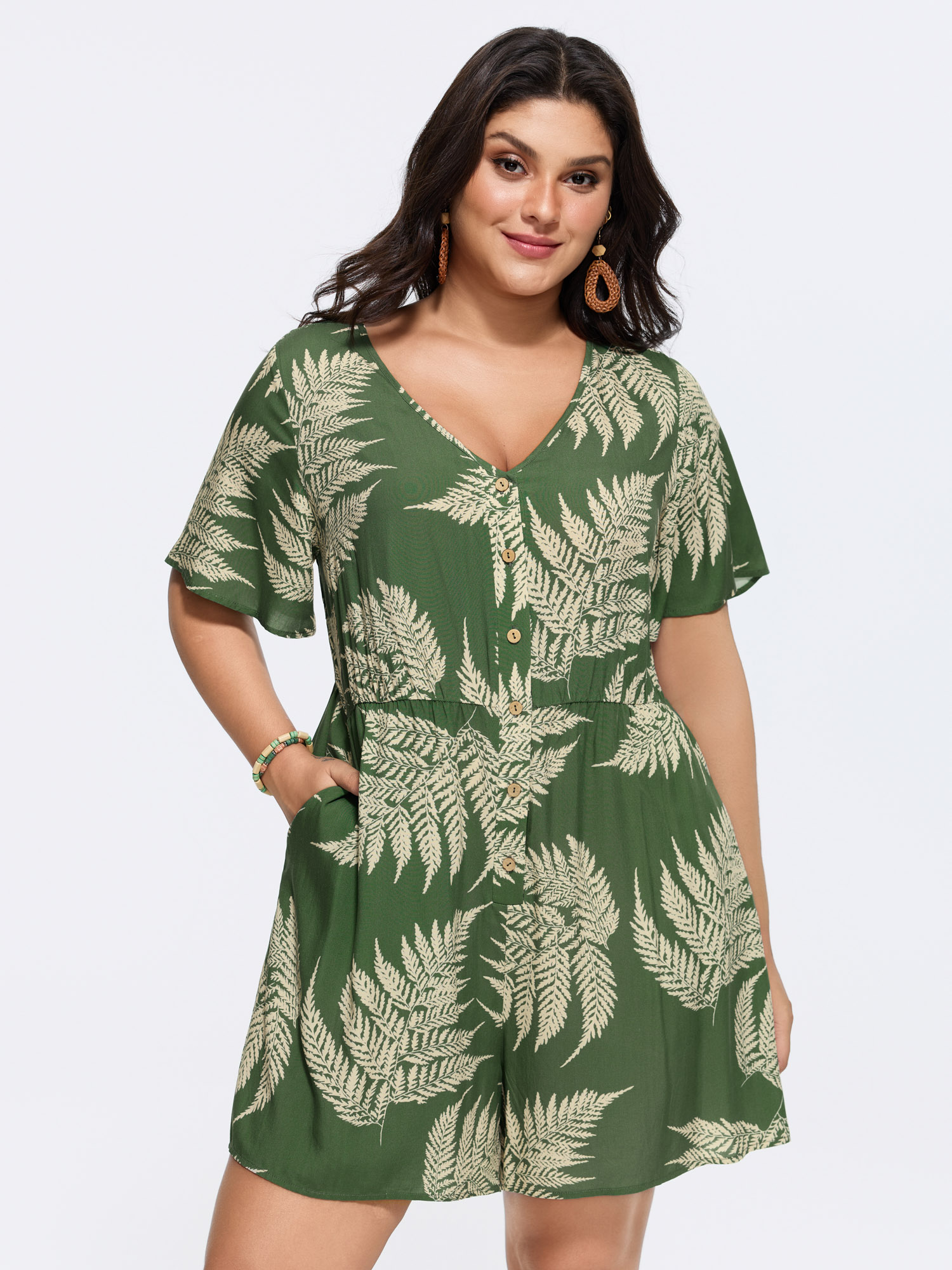 BloomChic Women's Plus Size Tropical Leaf Print Pockets Button Romper Moss not graphics Vacation No stretch 26/4X-image-48307014631594