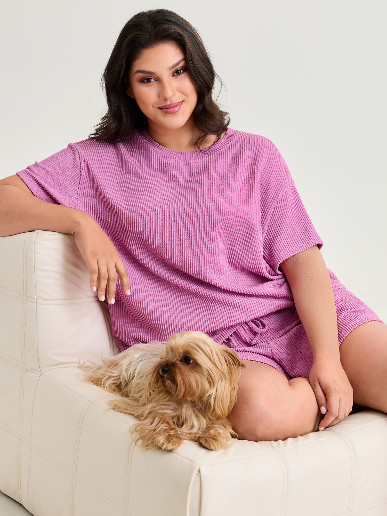 BloomChic Women's Plus Size Stretchy Relaxed-Fit Plain T-Shirt Lilac Solid Everyday-Casual Short sleeve Round Neck 10/M