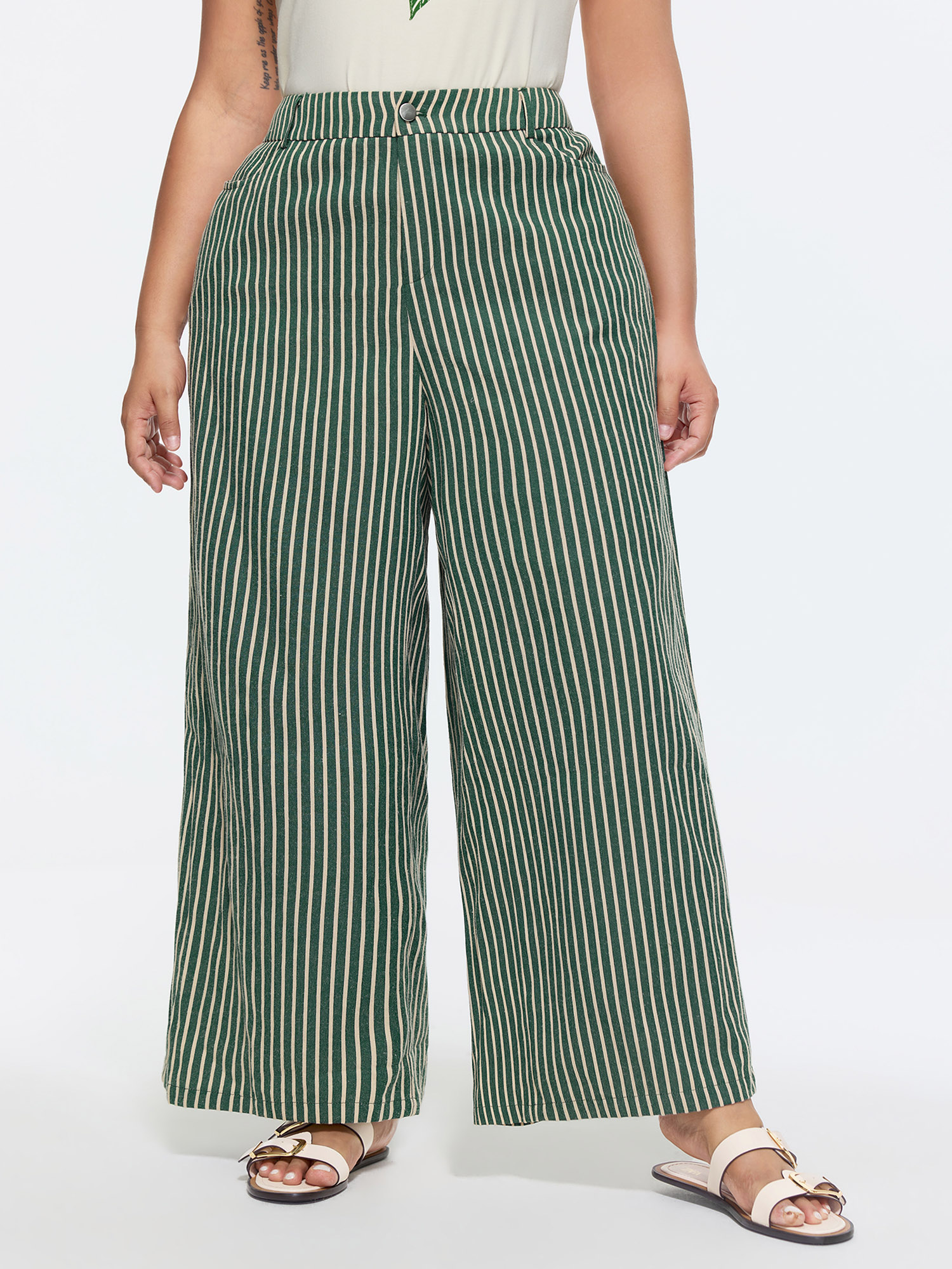 BloomChic Women's Plus Size Holiday Striped Print Straight-Leg Pants Emerald Stripes Straight fit Mid Rise 10/M