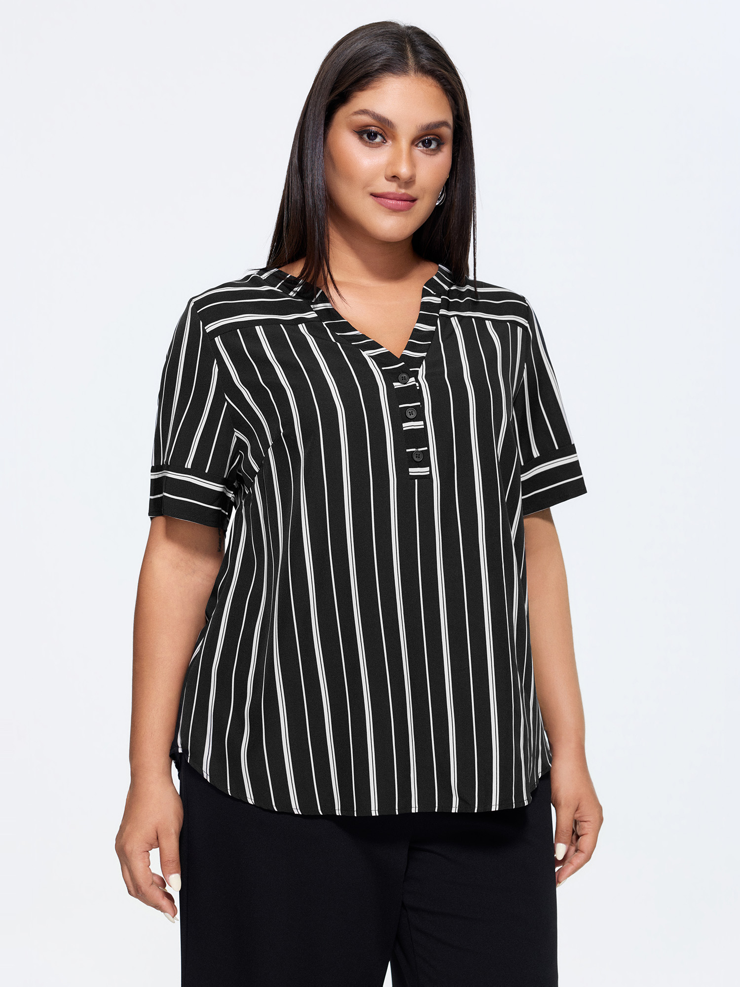 BloomChic Women's Plus Size Striped Print Notched Collar Blouse BlackFlower Stripes Office Short sleeve V-Notch Neck 10/M